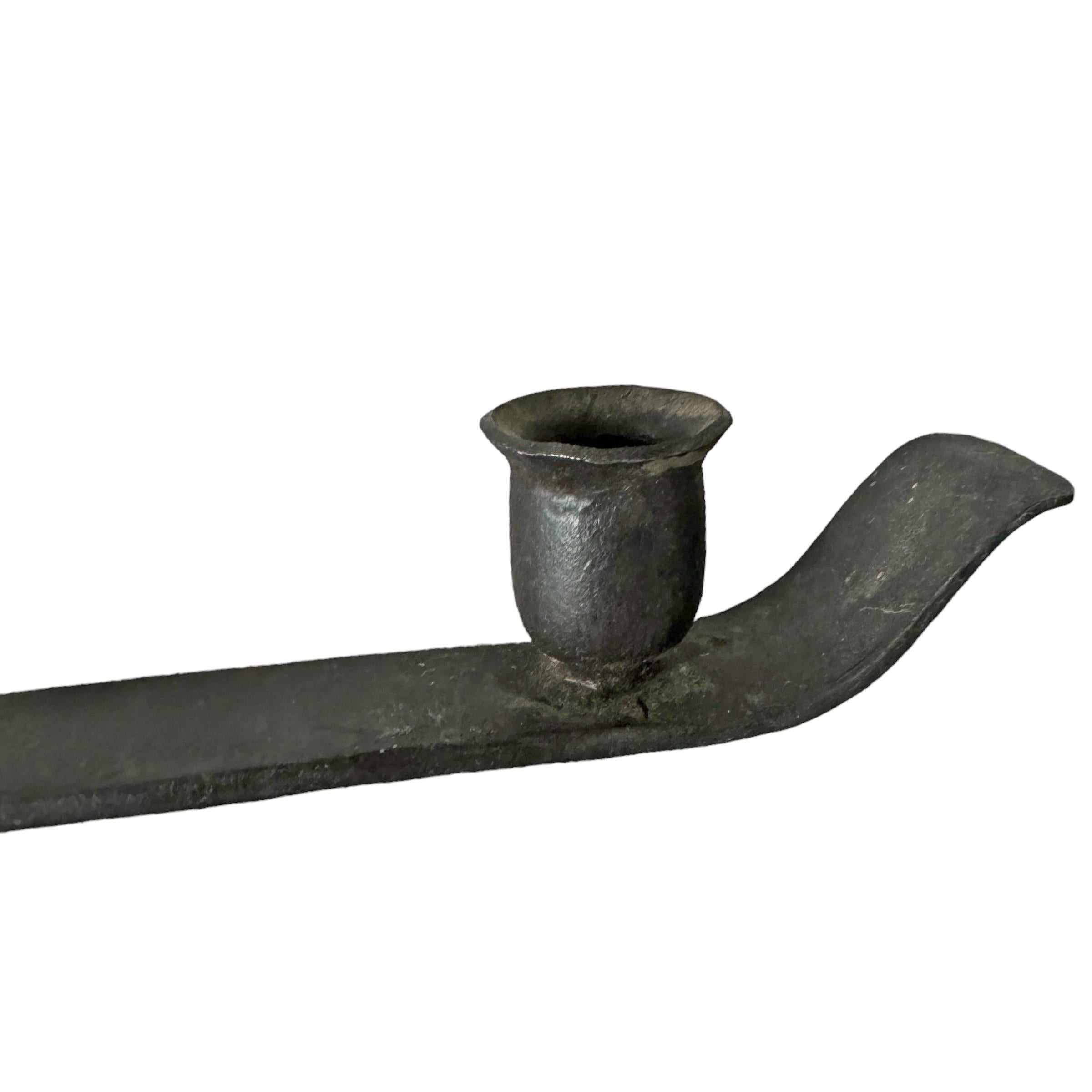 Candelabro americano de hierro forjado del siglo XIX en venta 1
