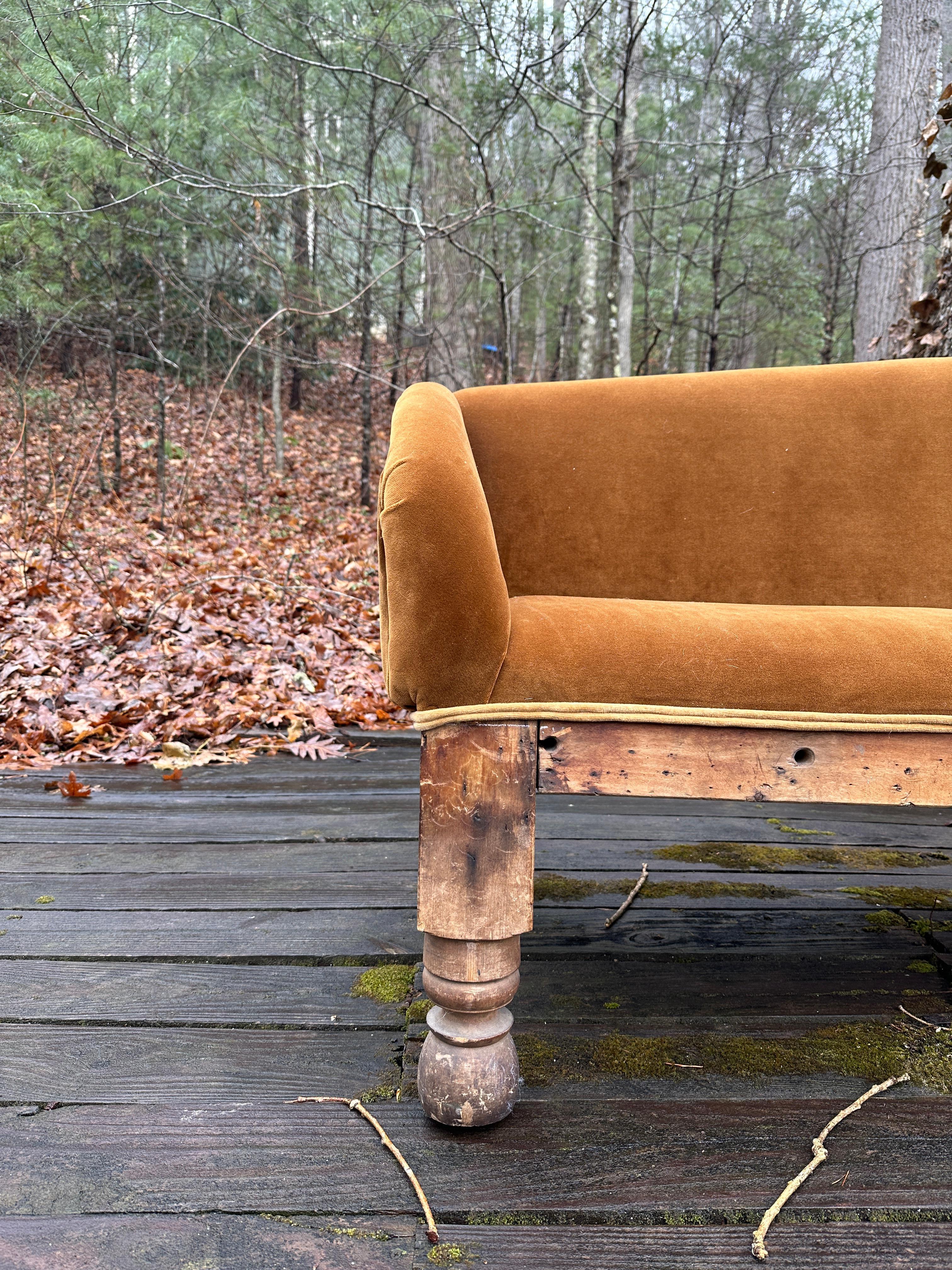 Victorian 19th Century, Americana Sofa
