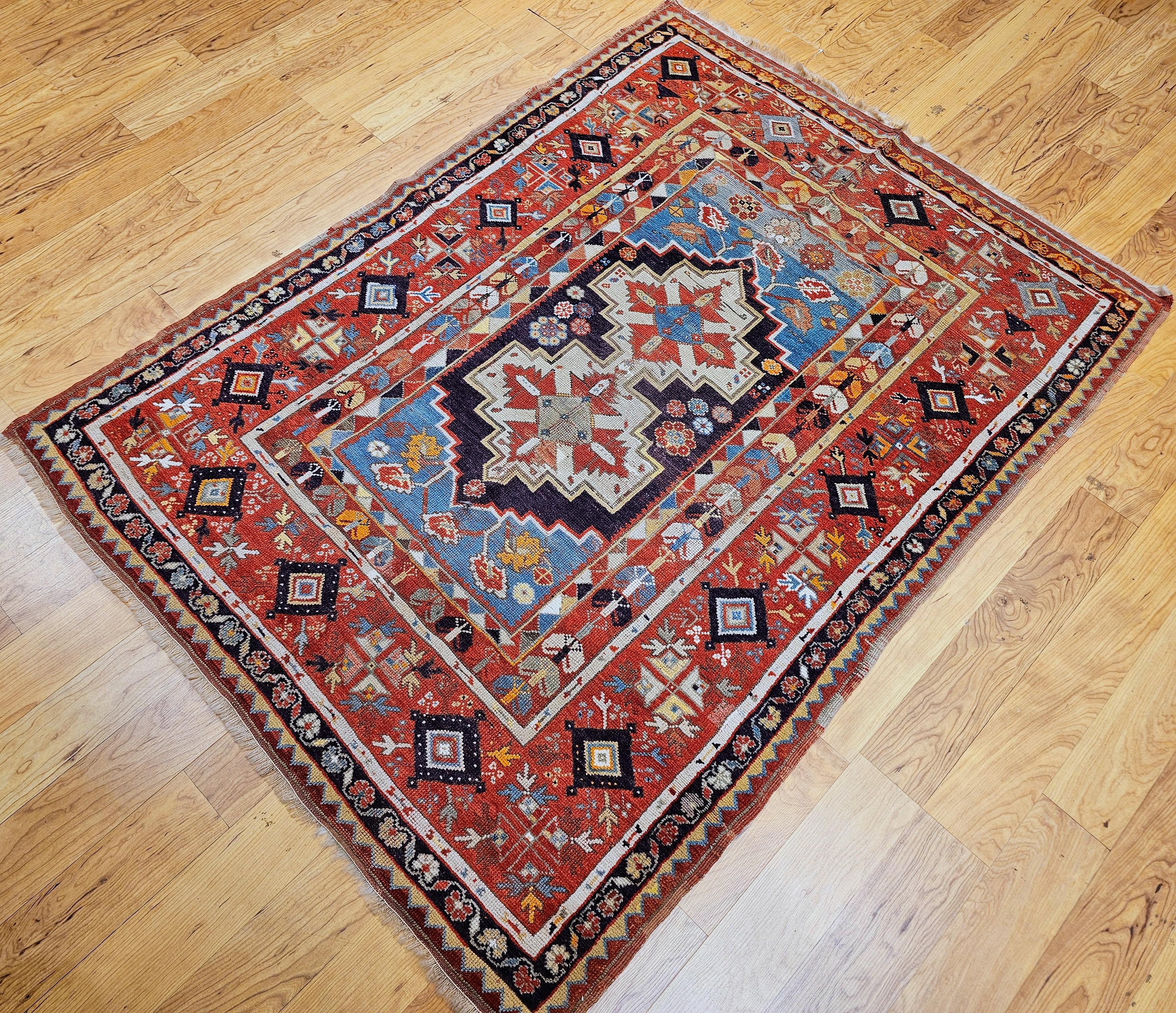 Tappeto Anatolian Village del XIX secolo in viola, turchese e rosso in vendita 7