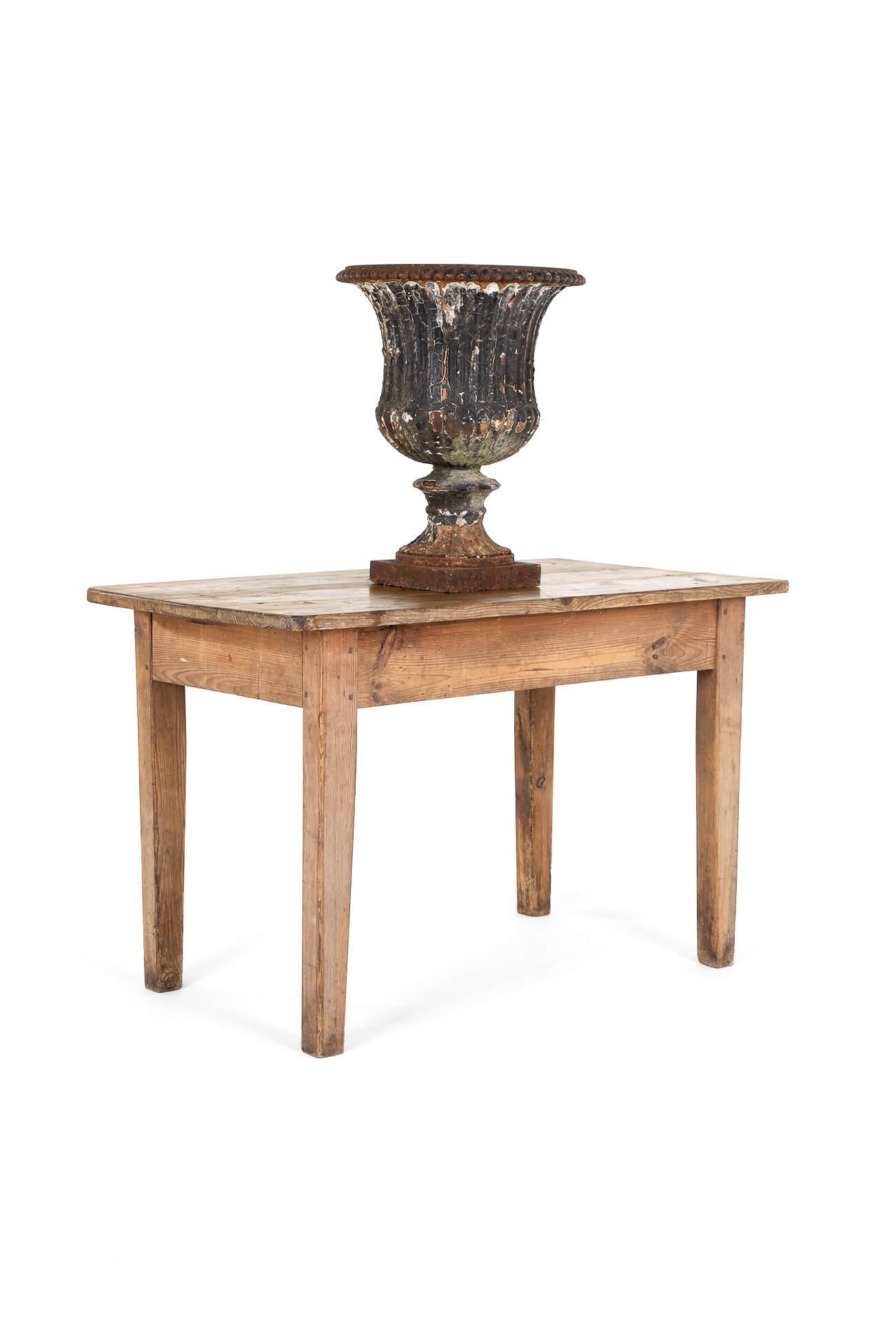 19th Century Andrew Handyside Garden Urn For Sale 3