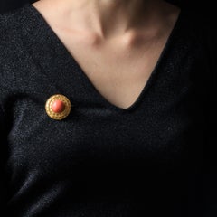 19th Century Angel Skin Coral Pearl 18 Karat Yellow Matt Gold Brooch