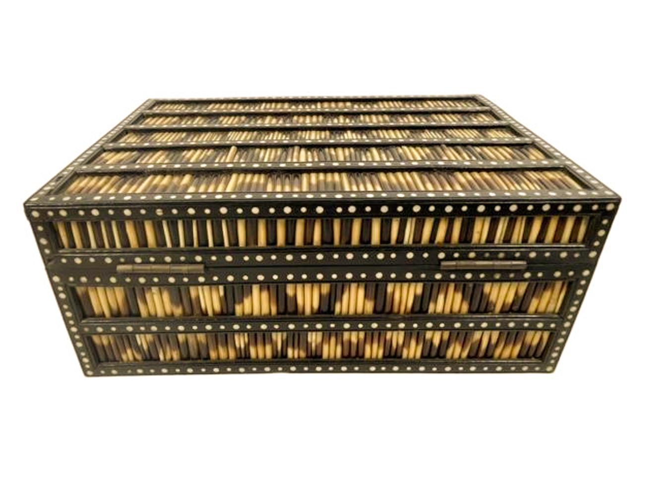 19th Century Anglo Ceylonese Porcupine Quill Box with Interior Divided Tray In Good Condition For Sale In Chapel Hill, NC