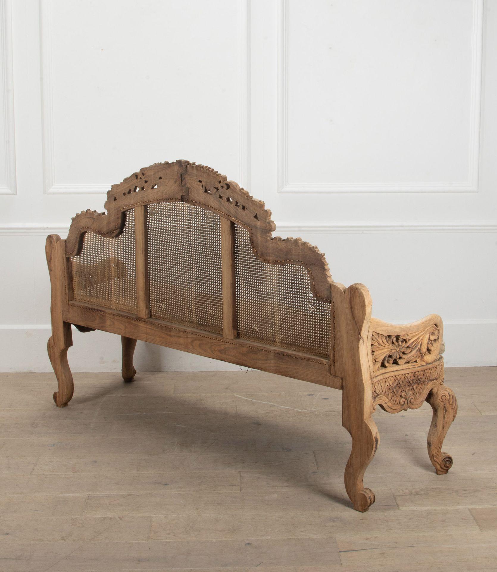 19th Century Anglo Indian Bleached Rosewood Settee In Good Condition For Sale In Gloucestershire, GB