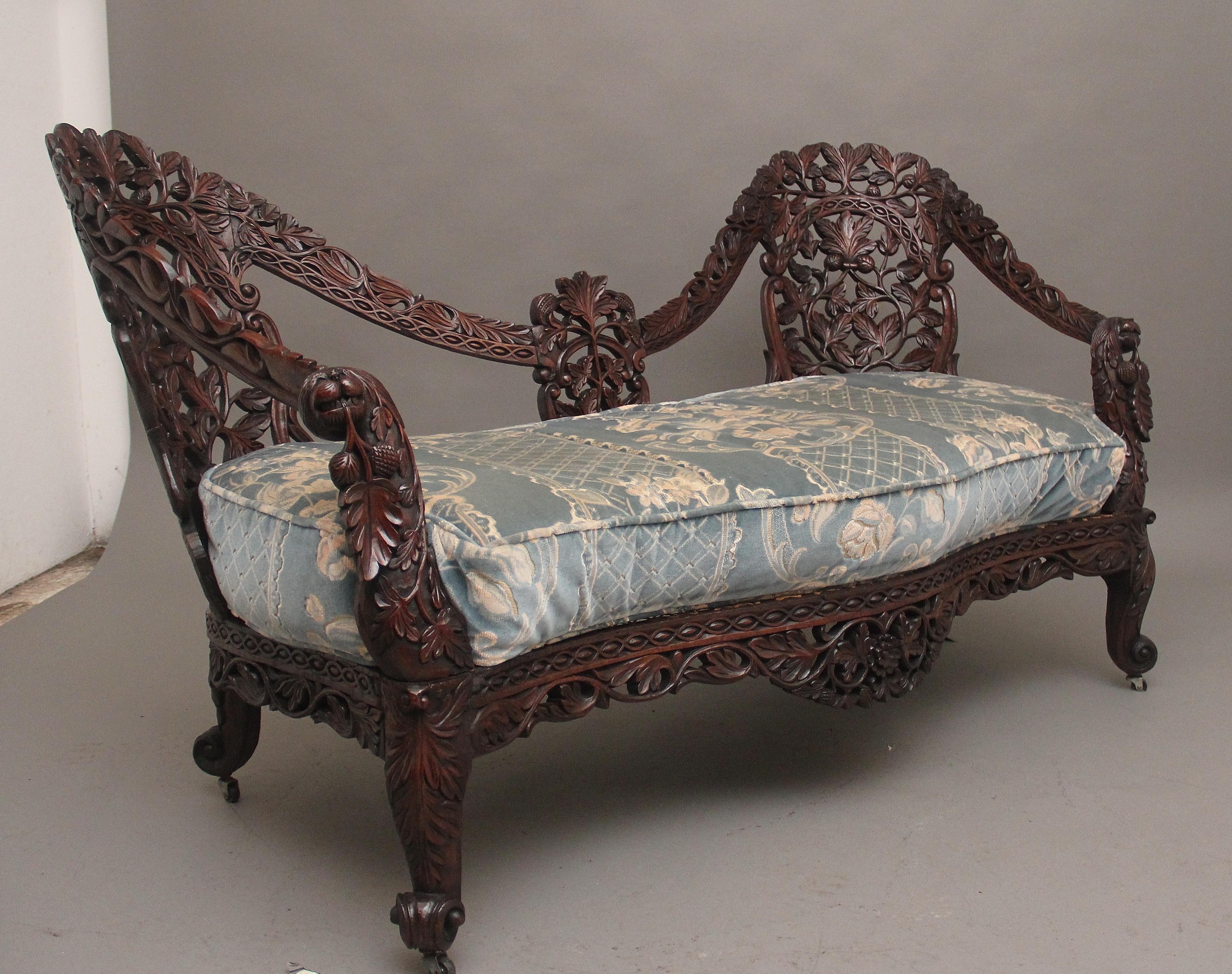 19th Century Anglo Indian carved sofa In Good Condition For Sale In Martlesham, GB