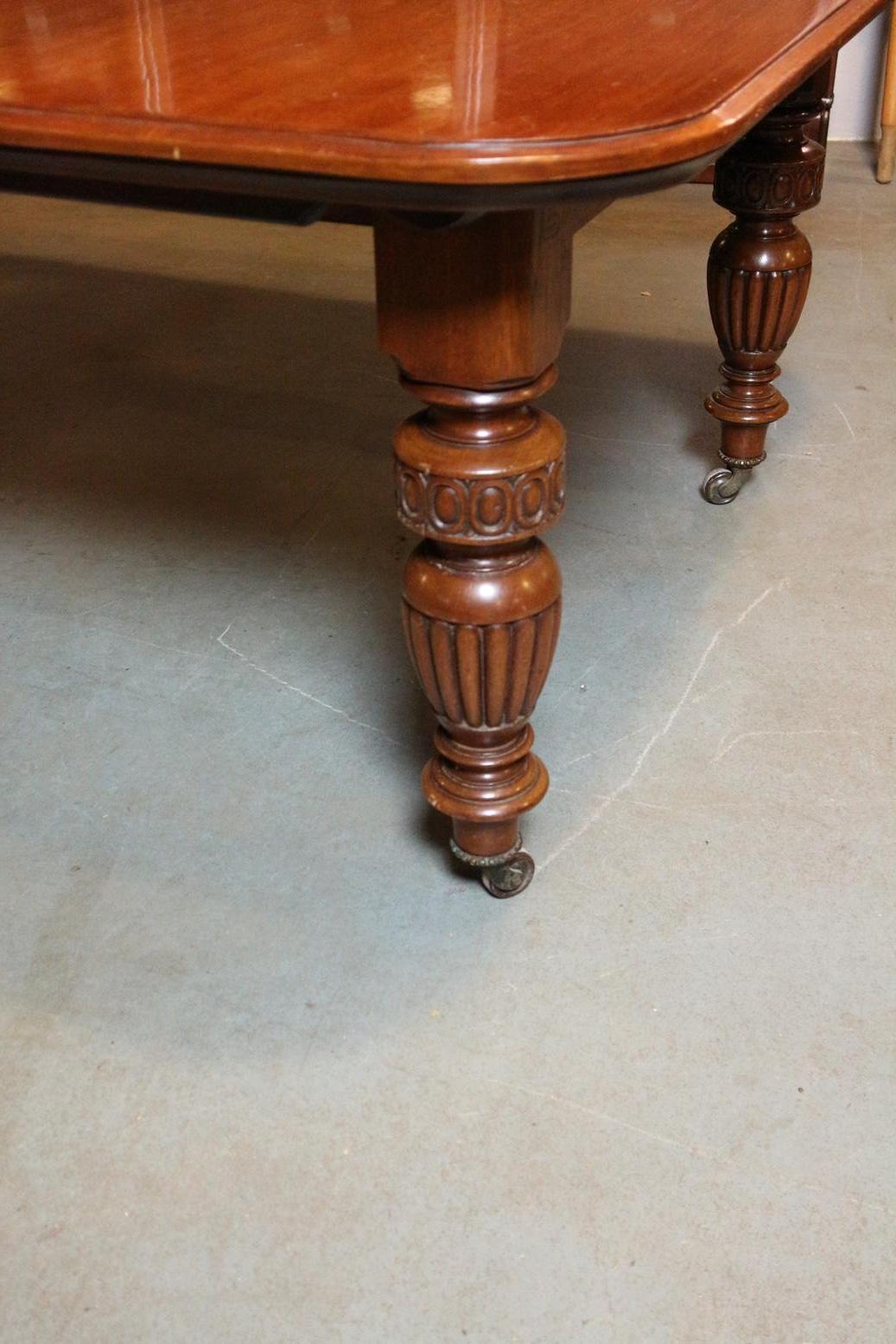 Victorian 19th Century Anglo Indian Dining Table