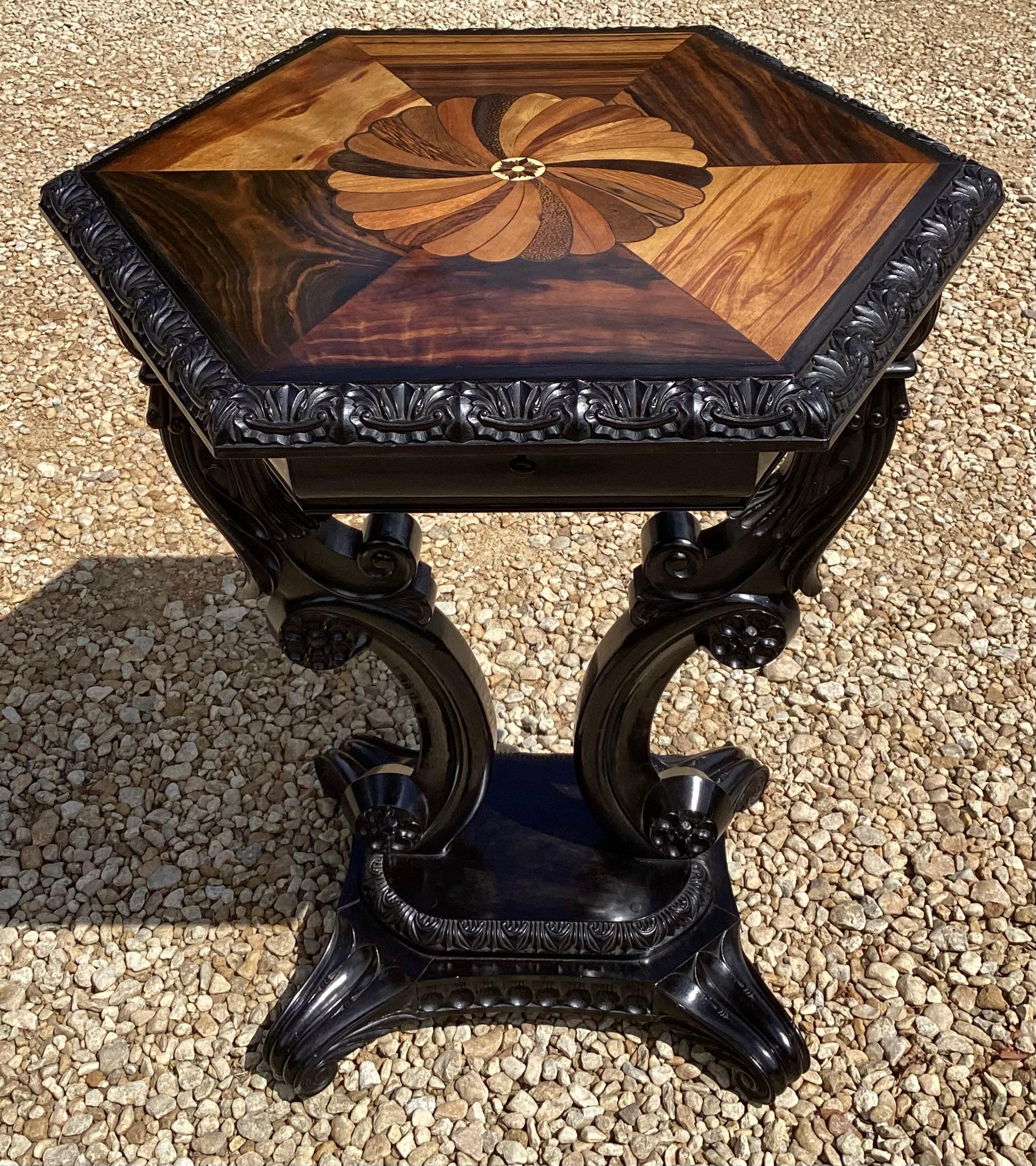 19th Century Anglo Indian Ebony Occasional Table In Good Condition For Sale In Shipston-On-Stour, GB