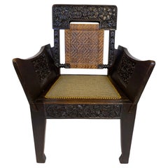 Anglo-indischer handgeschnitzter burmesischer Sessel aus dem 19. Jahrhundert mit Offiziersprovenienz