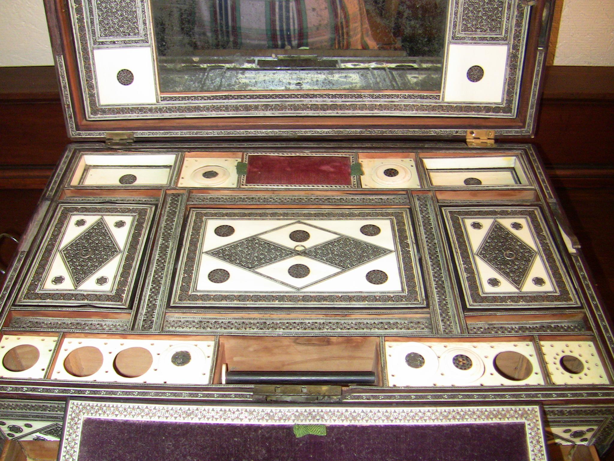 Bone 19th Century Anglo-Indian Large Sadeli Sewing Box with Hidden Writing Slope