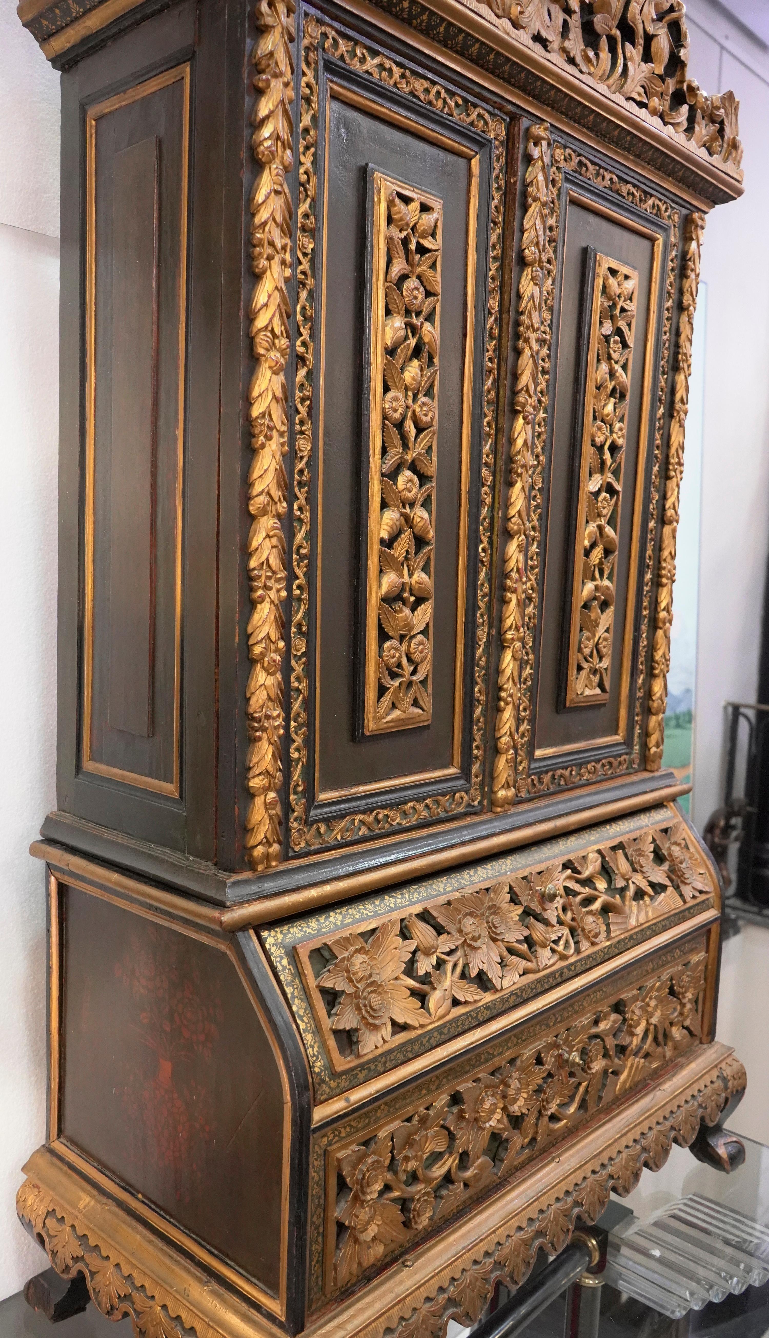 19th Century Anglo-Indian Period Raj Black Floral Carved Golded Wood Cabinet 13