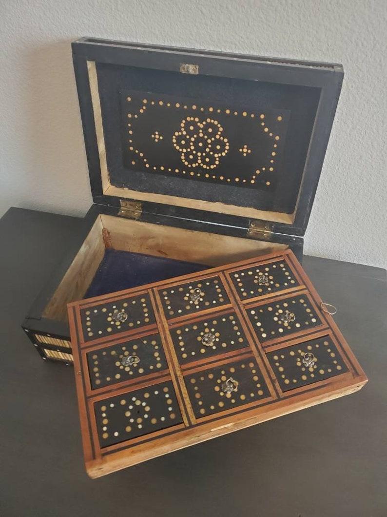 Ebonized 19th Century Anglo Indian Porcupine Quill Bone Inlaid Decorative Box