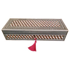 anglo-indische Sadeli-Mosaik- und Tumbleblock-Muster-Handschuhbox aus dem 19
