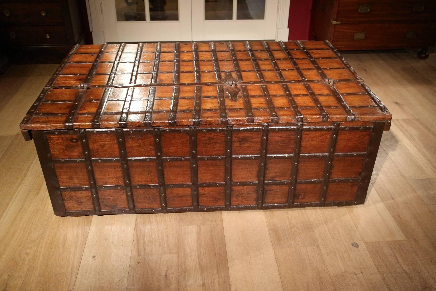 19th Century Anglo-Indian Teak Wood Box or Coffee Table 8