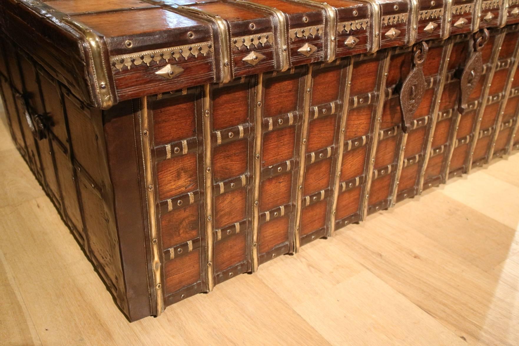 19th Century Anglo-Indian Teak Wood Box or Coffee Table 2
