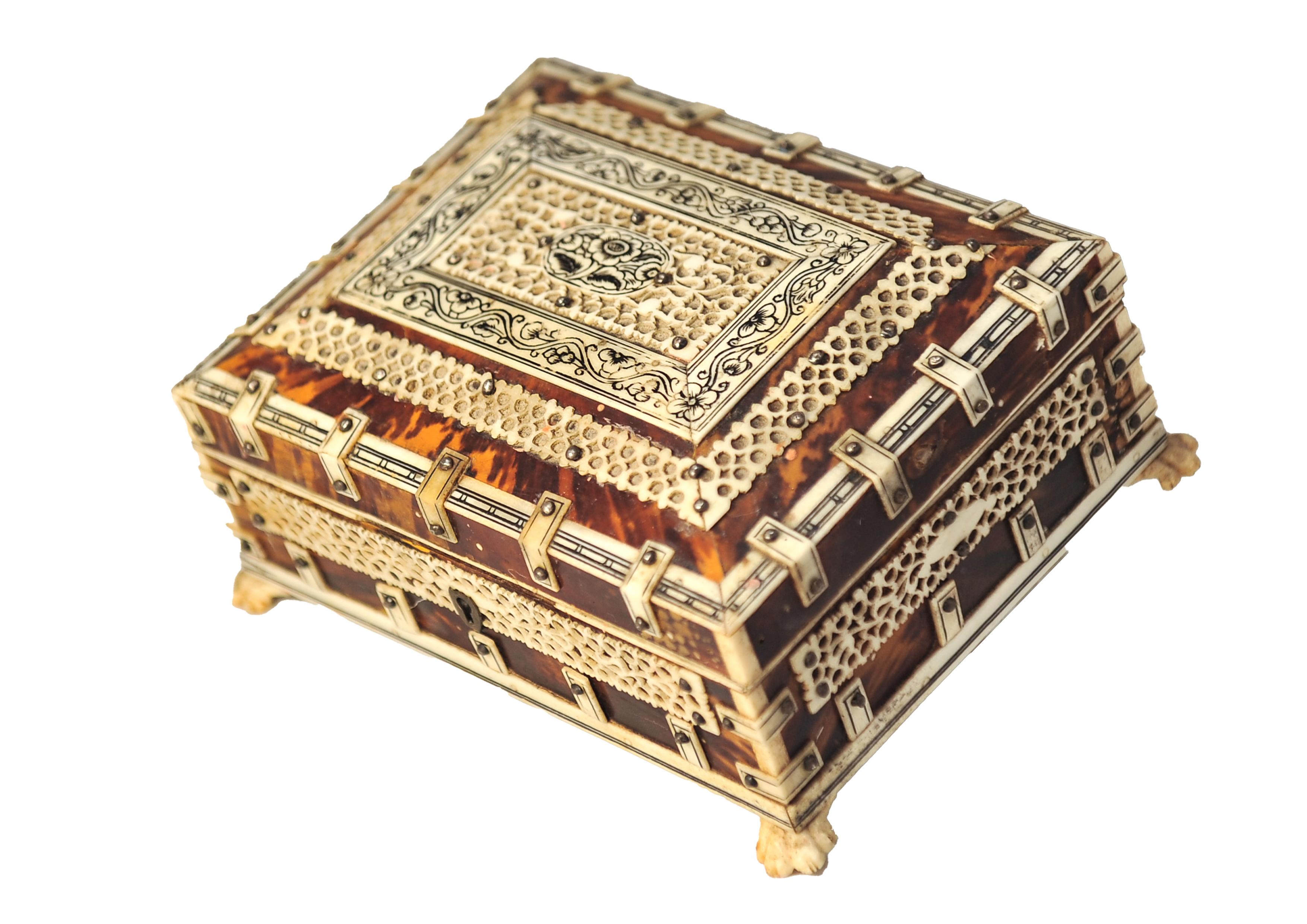 19th Century Moorish Tortoiseshell and Bone Blue Velvet Lined Trinket Box In Fair Condition For Sale In High Wycombe, GB