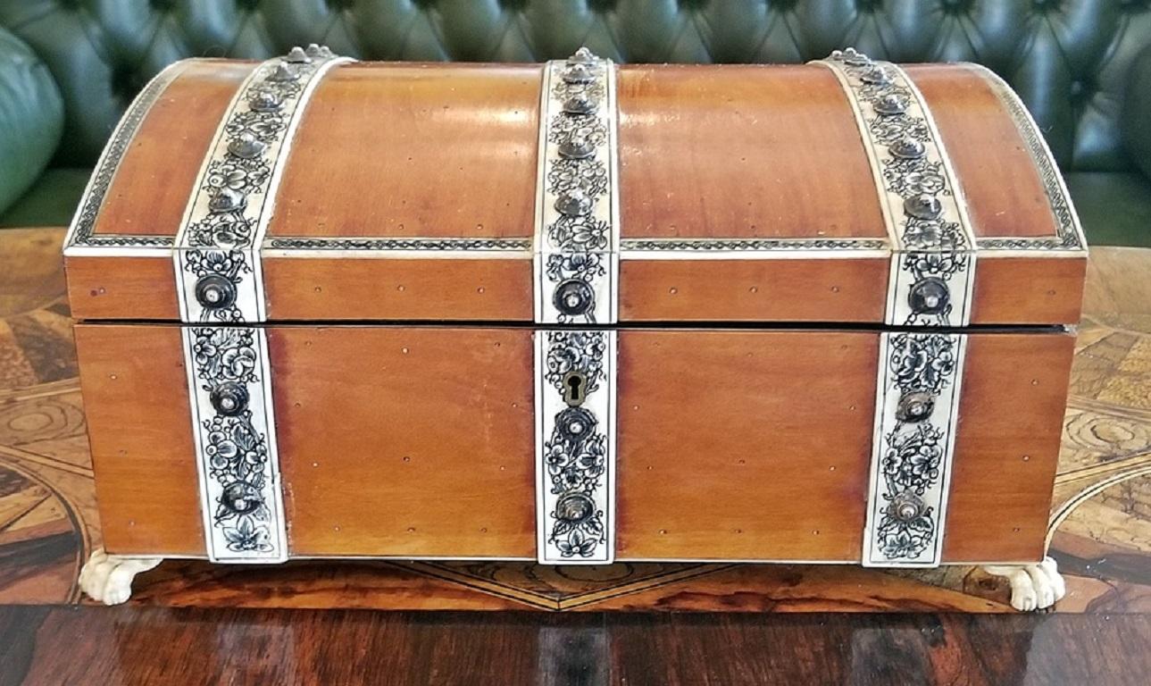 19th Century Anglo-Indian Vizagapatam Ladies Jewelry Casket or Necessaire In Good Condition In Dallas, TX