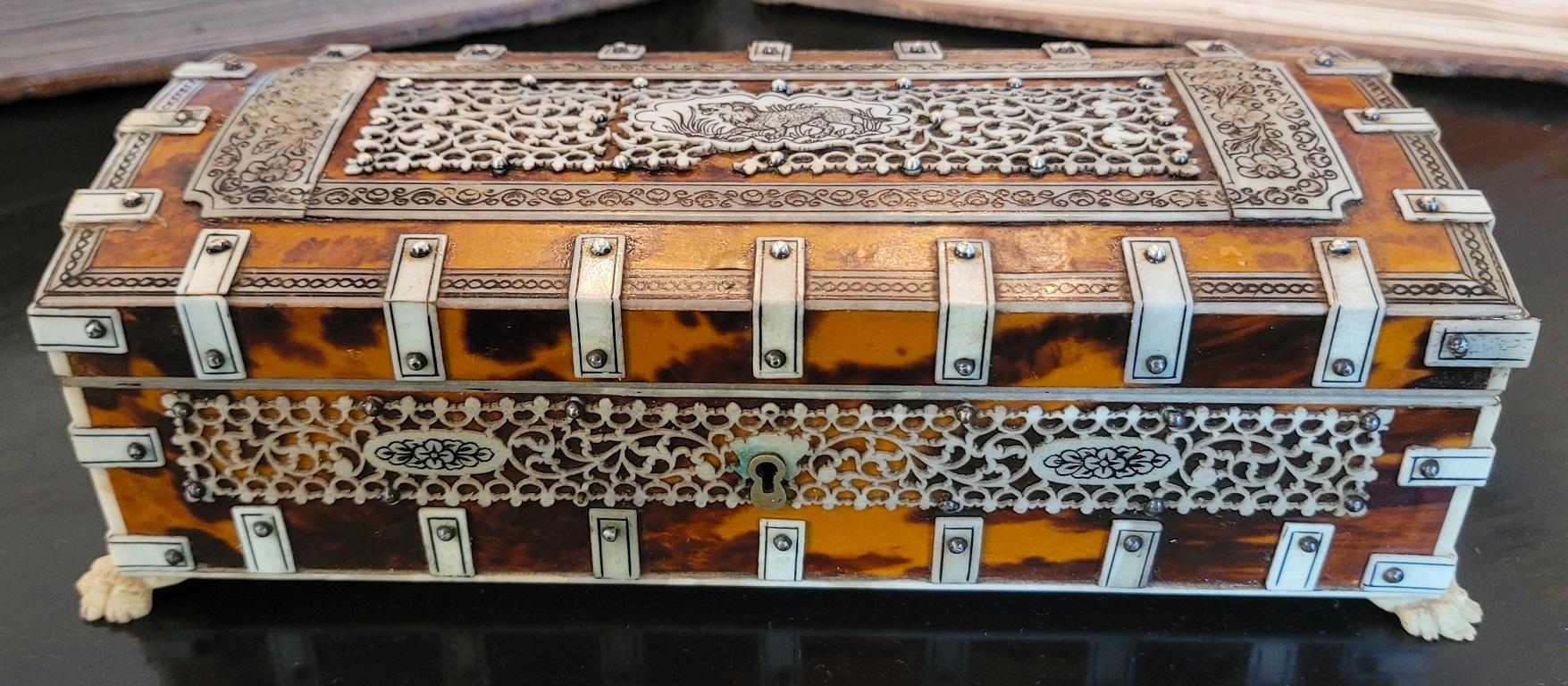 Hand-Crafted 19th Century Anglo Indian Vizagapatam Shell and Bone Trinket Box