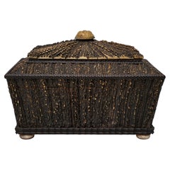 Boîte à couture anglo-indienne Vizagapatam du 19ème siècle en corne de cerf et bois de sandale