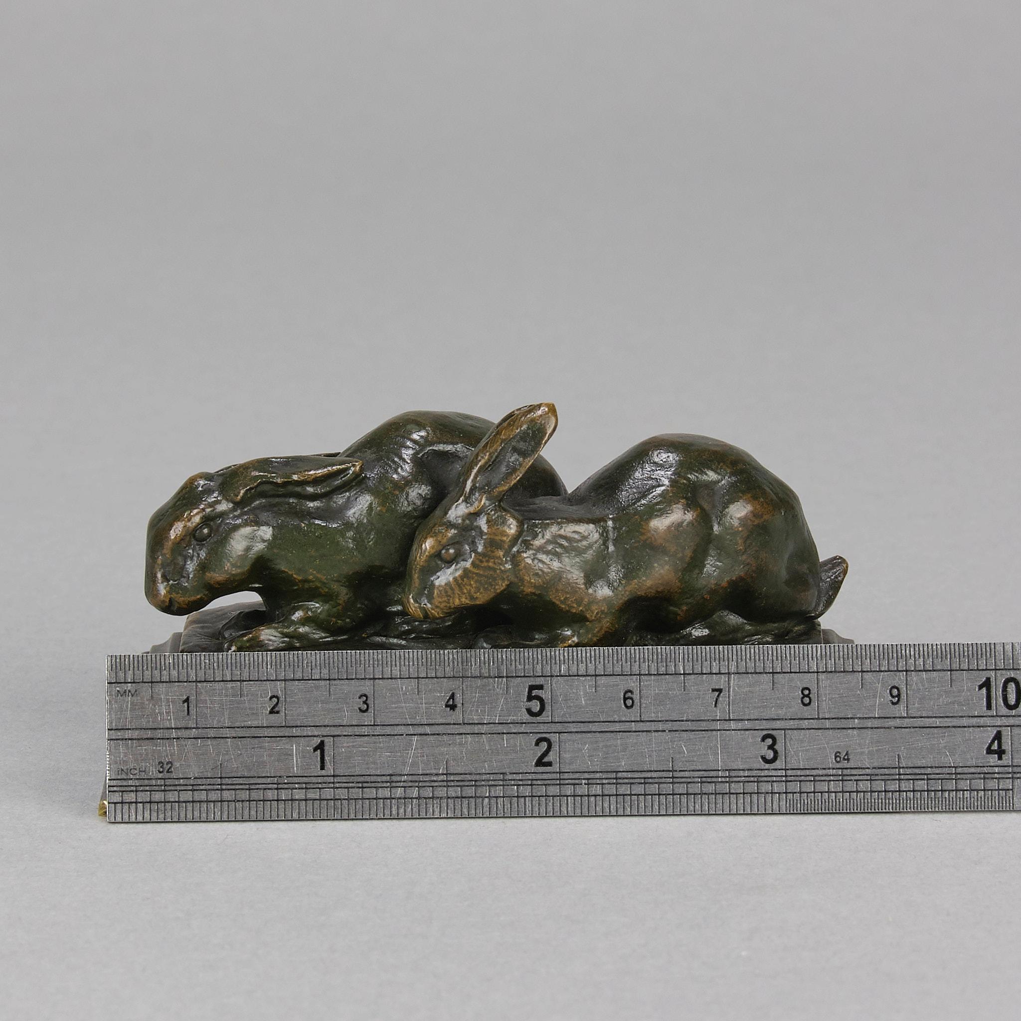 Sculpture animalière en bronze du 19ème siècle « Groupe de Lapins » d'Antoine L Barye en vente 2