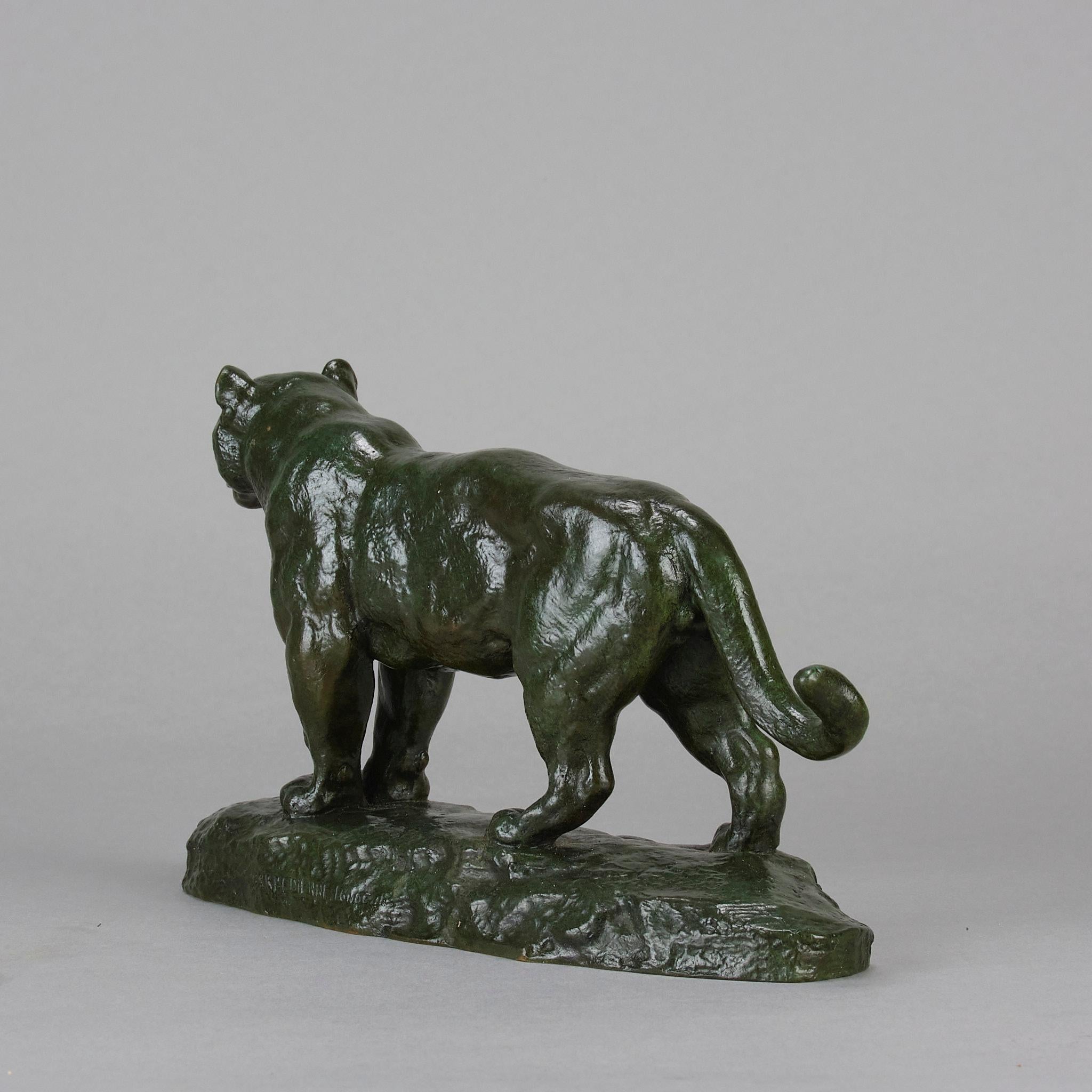 XIXe siècle Étude animalière en bronze du 19e siècle intitulée « Jaguar Debout » par Antoine L Barye en vente