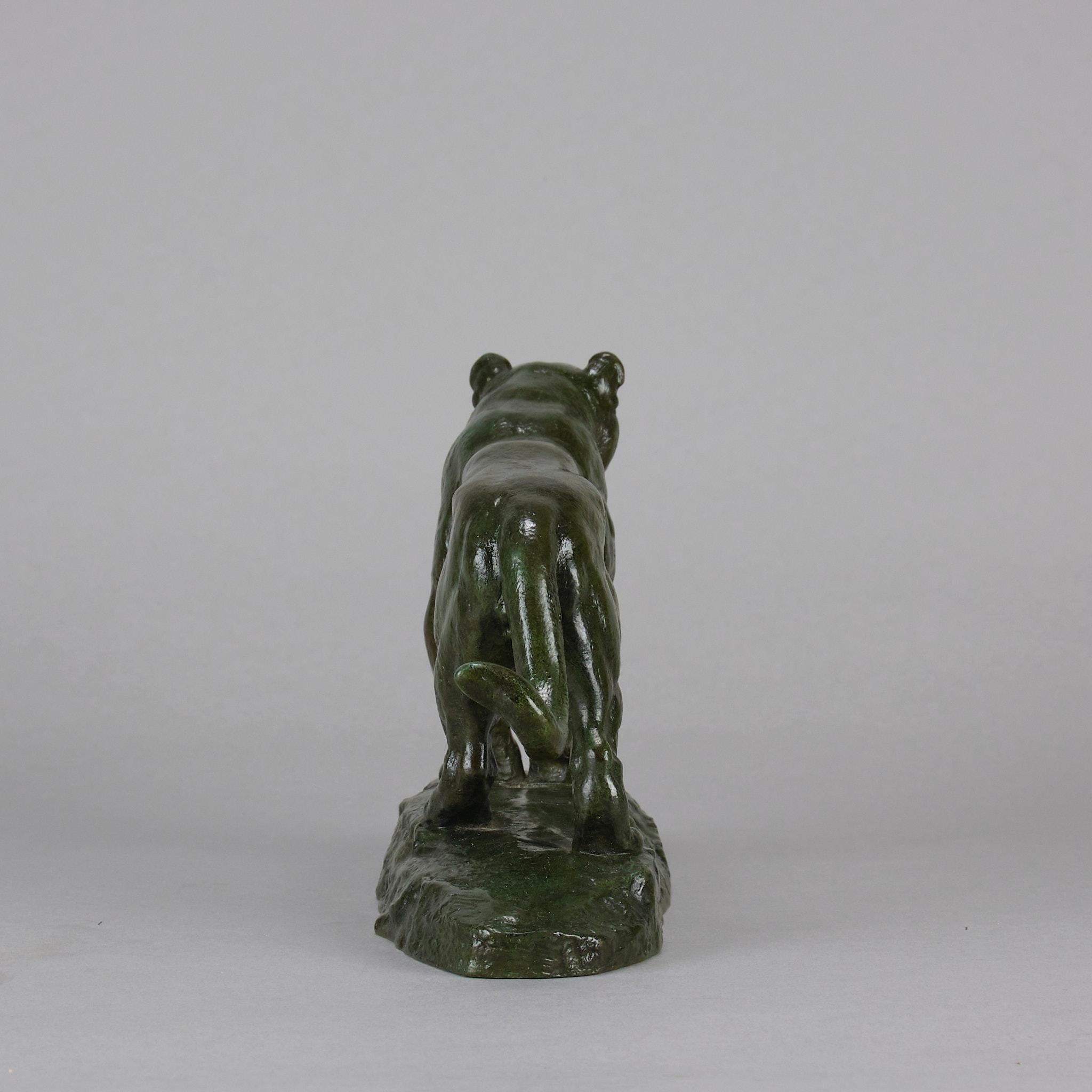 Bronze Étude animalière en bronze du 19e siècle intitulée « Jaguar Debout » par Antoine L Barye en vente