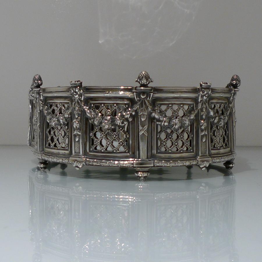 Baroque 19th Century Antique 800 Standard Large Silver French Jardinière, circa 1890 For Sale