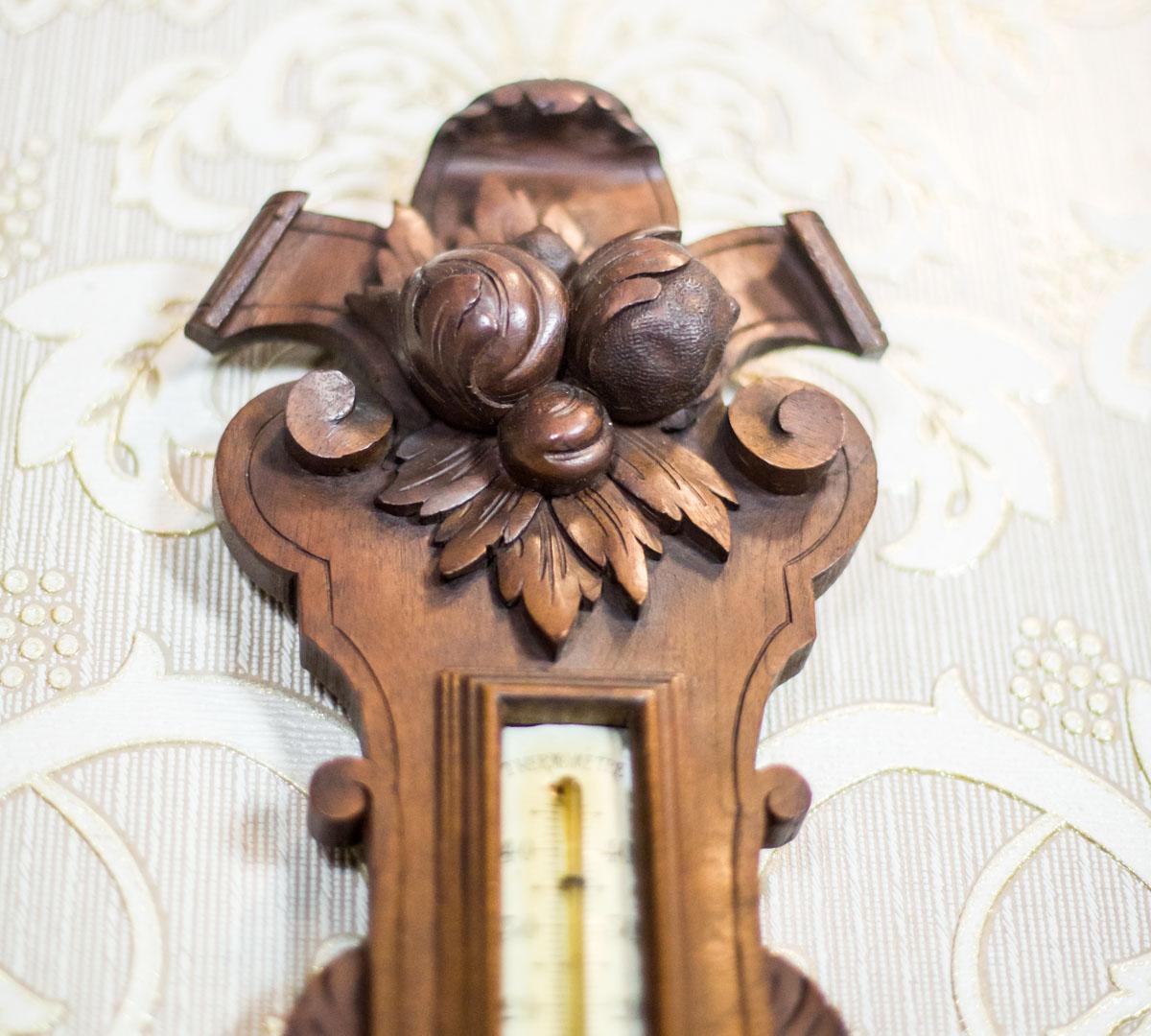 Walnut 19th Century Antique Barometer
