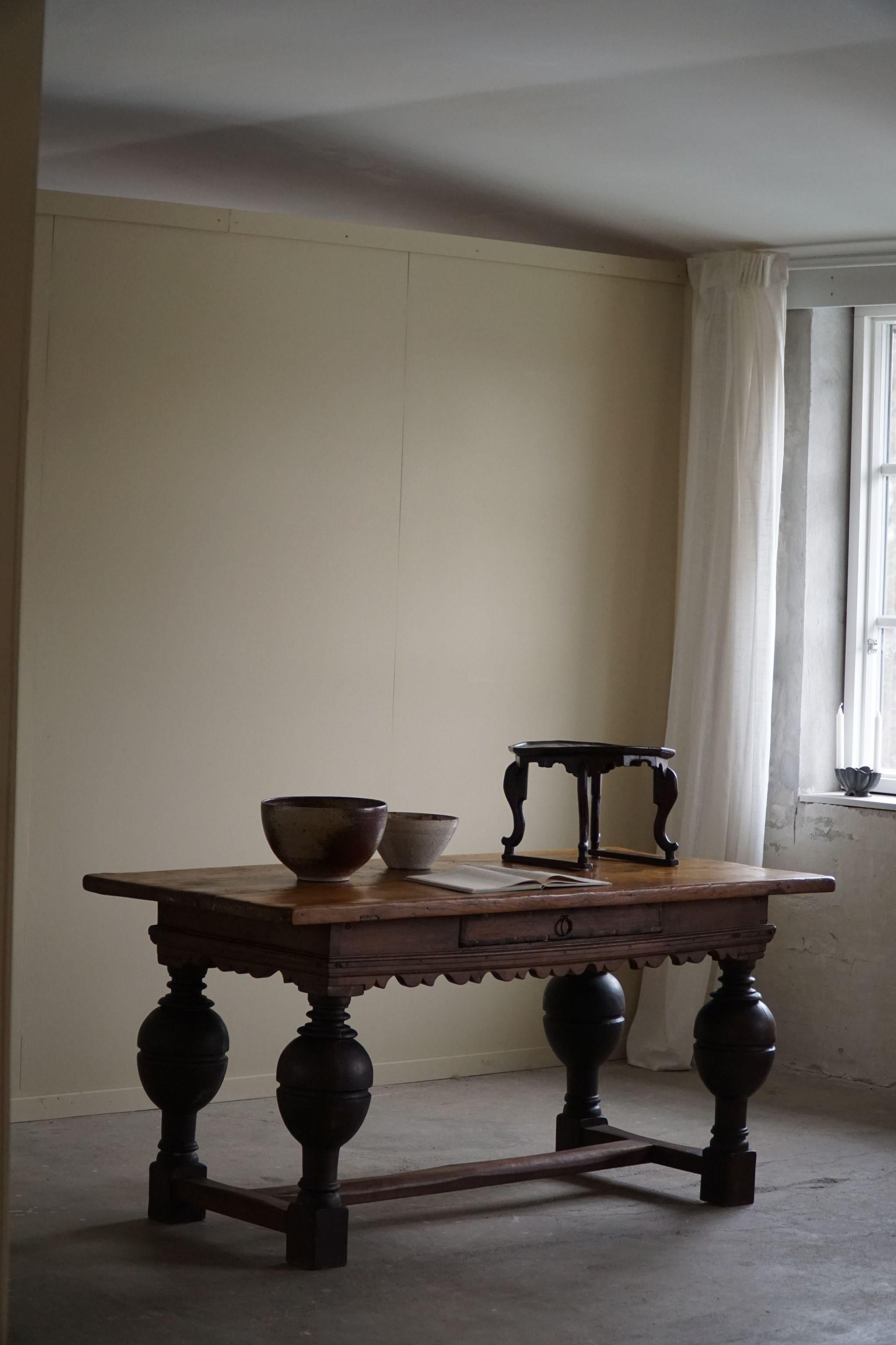 19th Century Antique Baroque Dining / Desk Table in Oak, Danish Cabinetmaker For Sale 11