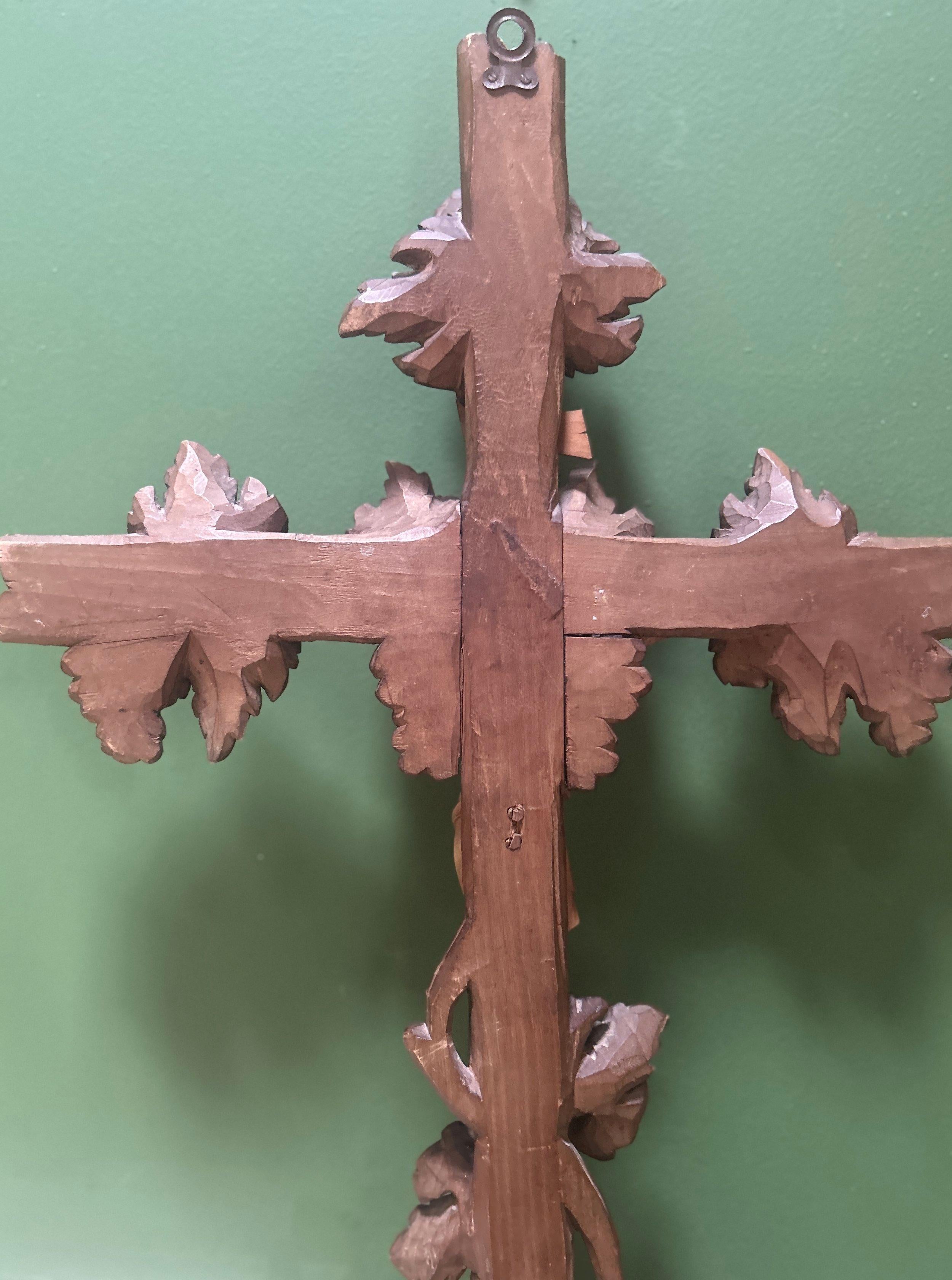 19th Century Antique Black Forest Carved Crucifix with Corpus Christi & Vines For Sale 7