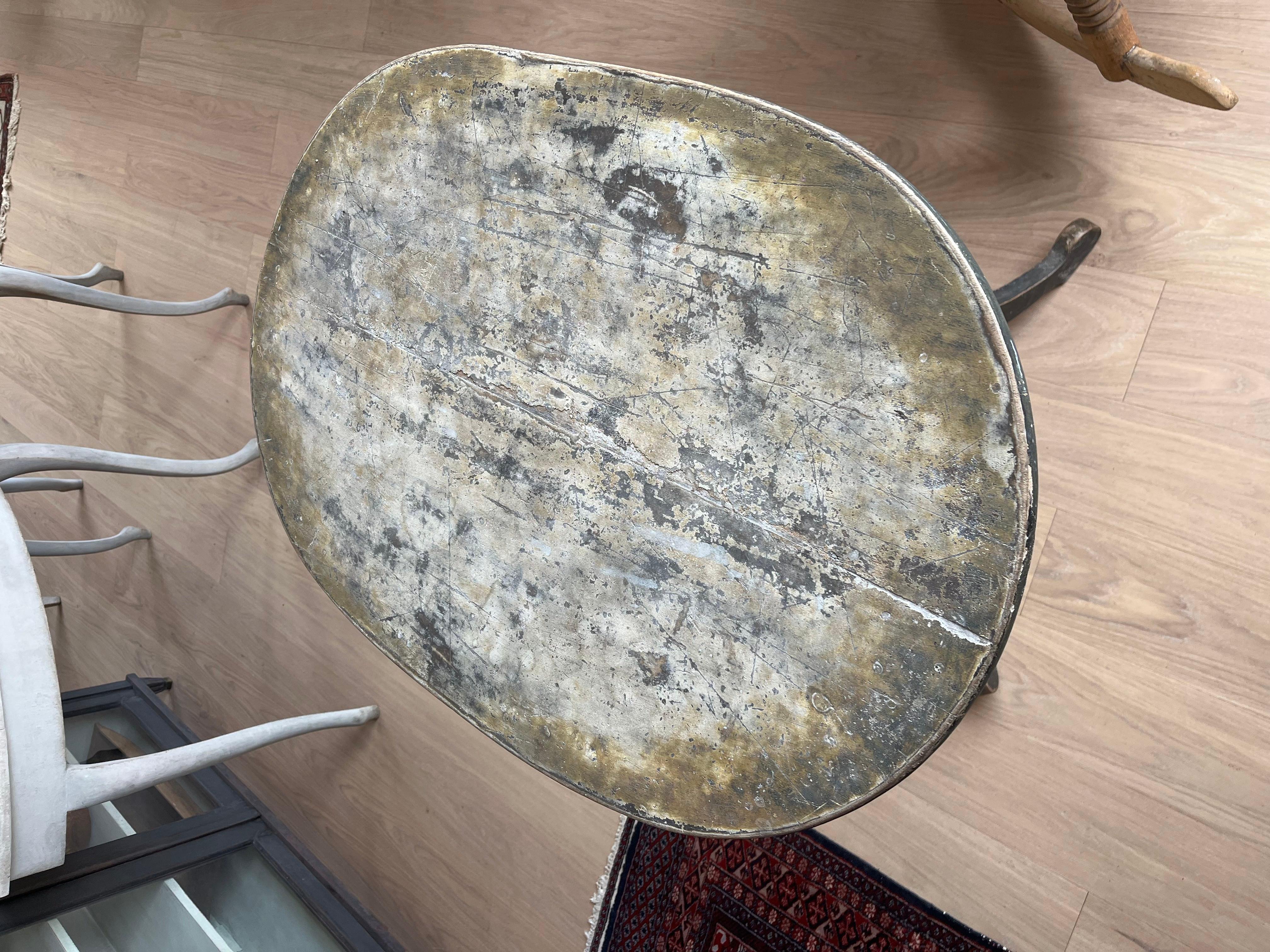 Black pedestal tables with oval top
Original paint with beautifully distress  surface
Fantastic pedestal table / Side table that would fit perfectly in any home 

Circa 1830