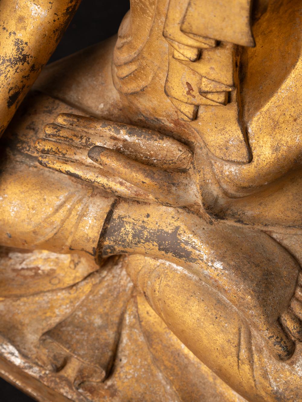 19th century antique bronze Burmese Mandalay Buddha in Bhumisparsha Mudra For Sale 12
