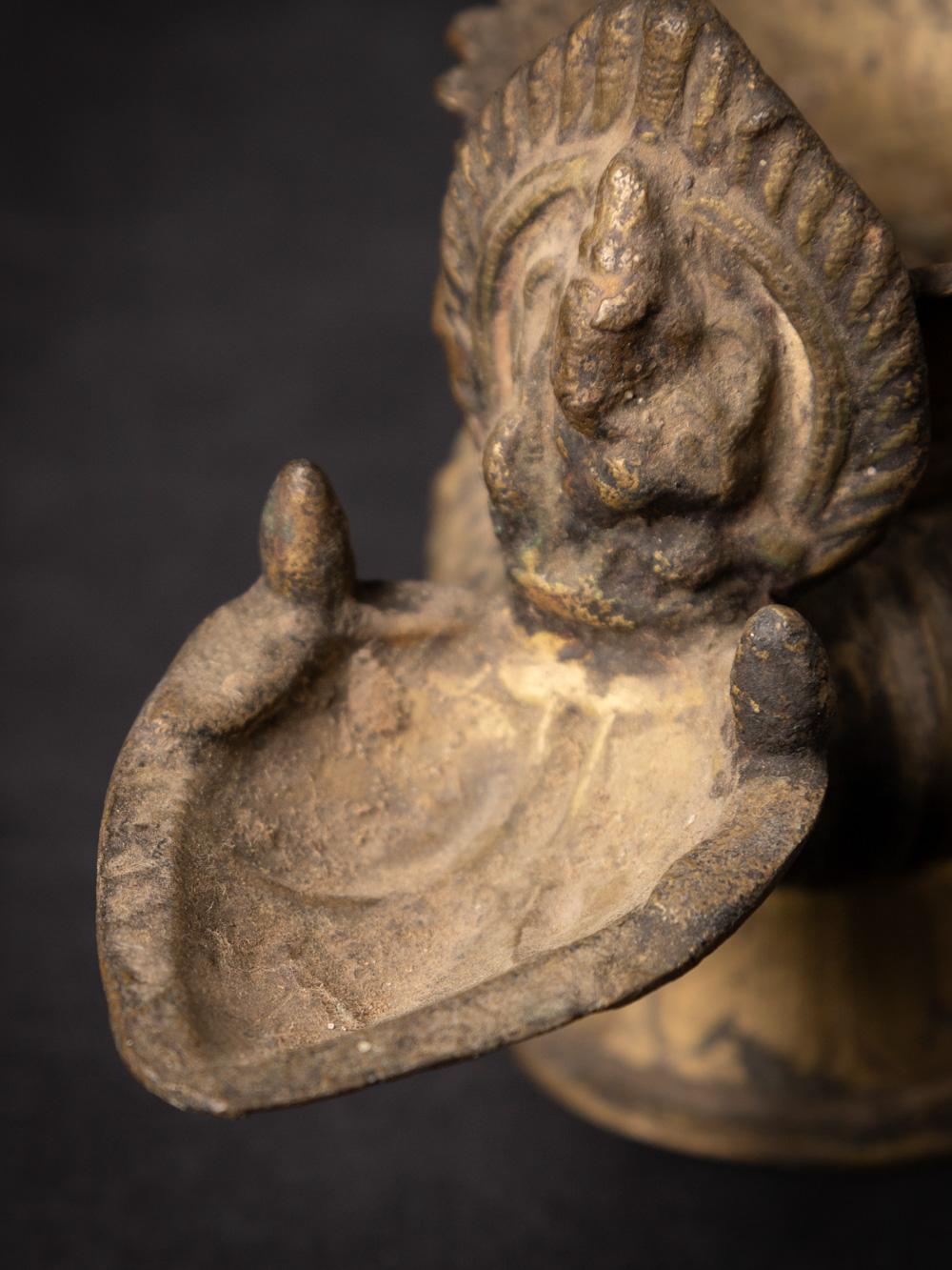 Lampe à huile népalaise en bronze du 19ème siècle avec figure de Ganesha - OriginalBuddhas 6