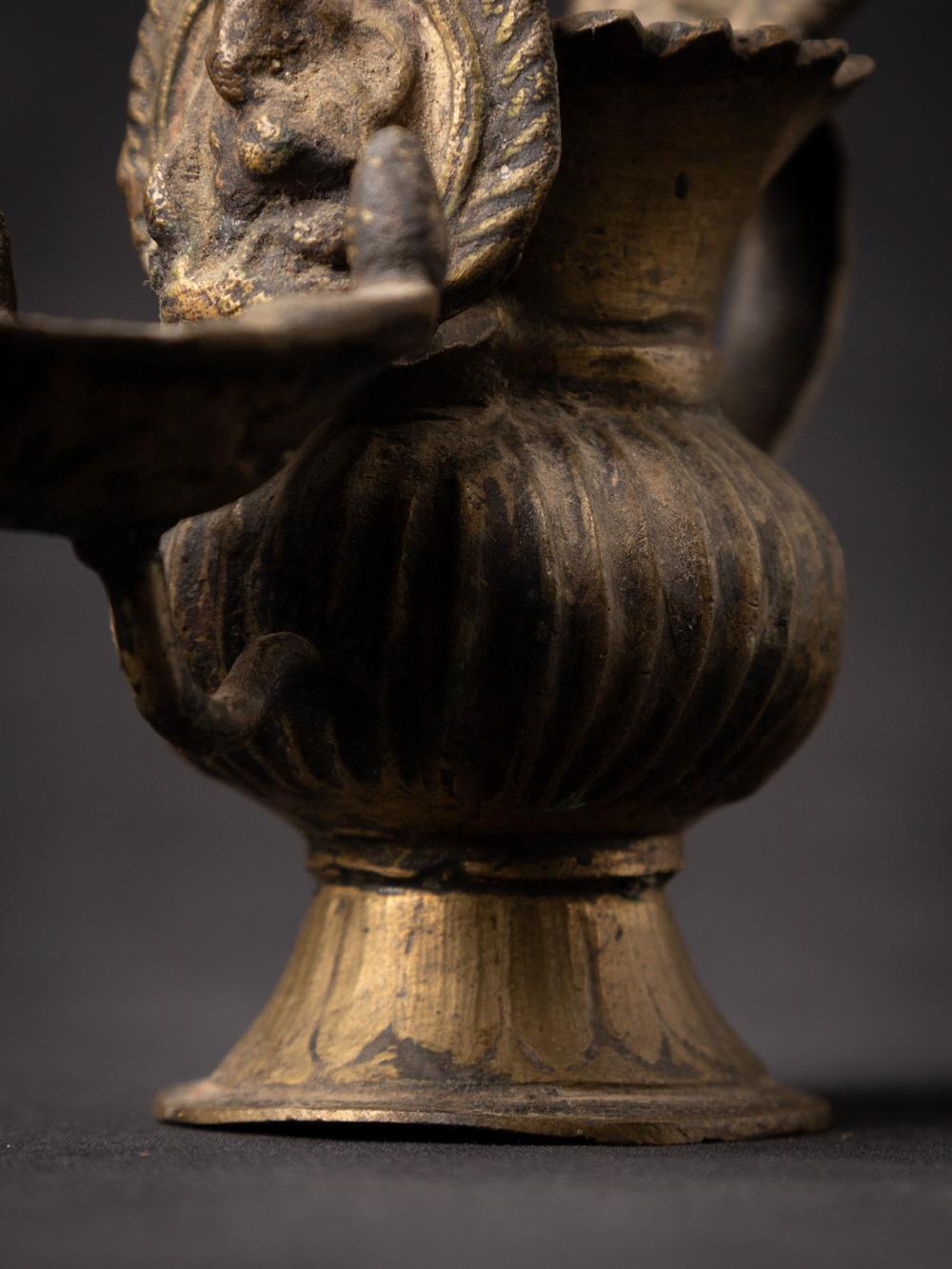 Lampe à huile népalaise en bronze du 19ème siècle avec figure de Ganesha - OriginalBuddhas 12