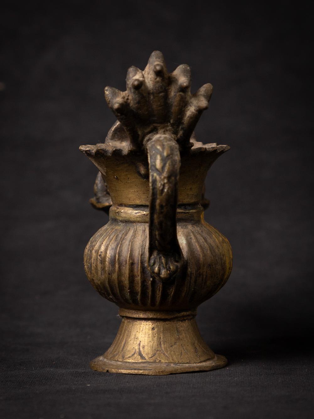 Népalais Lampe à huile népalaise en bronze du 19ème siècle avec figure de Ganesha - OriginalBuddhas