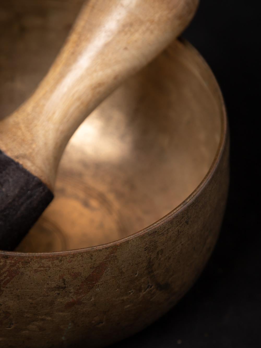 19th century Antique bronze Nepali Singing Bowl - OriginalBuddhas 3