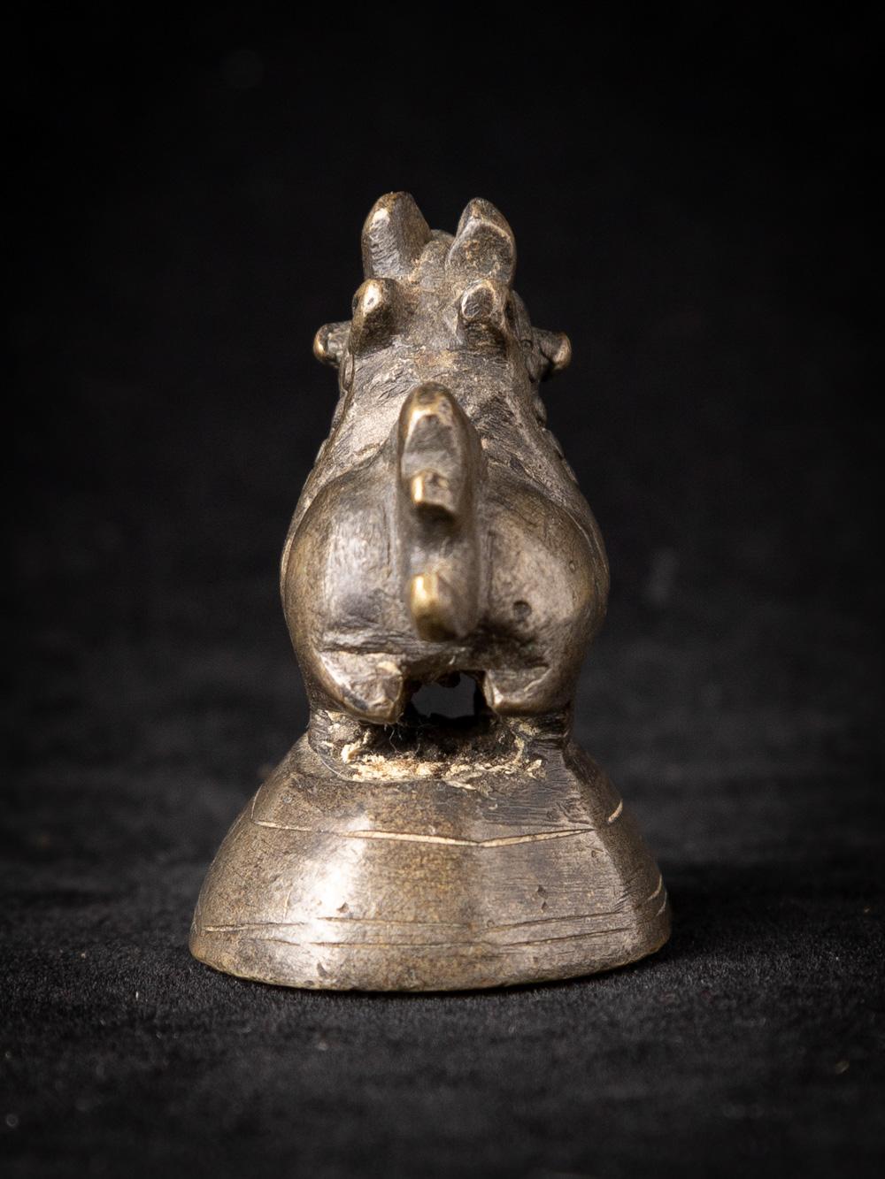 Poids à opium en bronze ancien de Birmanie, 19e siècle en vente 5