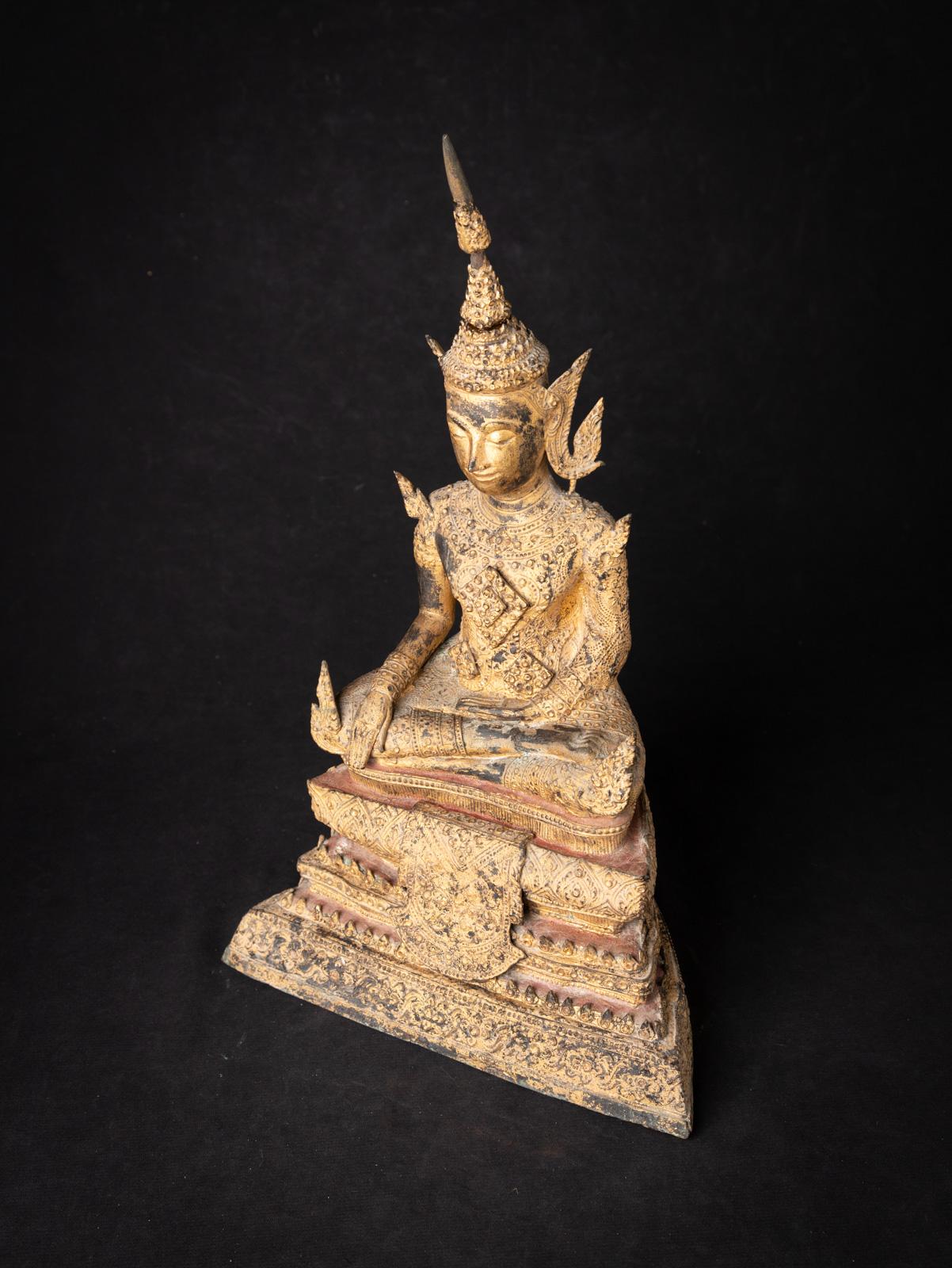 19th century antique bronze Thai Rattanakosin Buddha in Bhumisparsha Mudra  For Sale 9