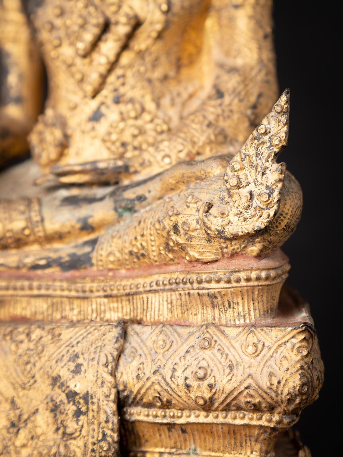19th century antique bronze Thai Rattanakosin Buddha in Bhumisparsha Mudra  For Sale 15