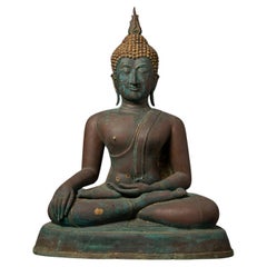 19th century Antique bronze Thai Sukhothai Buddha statue in Bhumisparsha Mudra