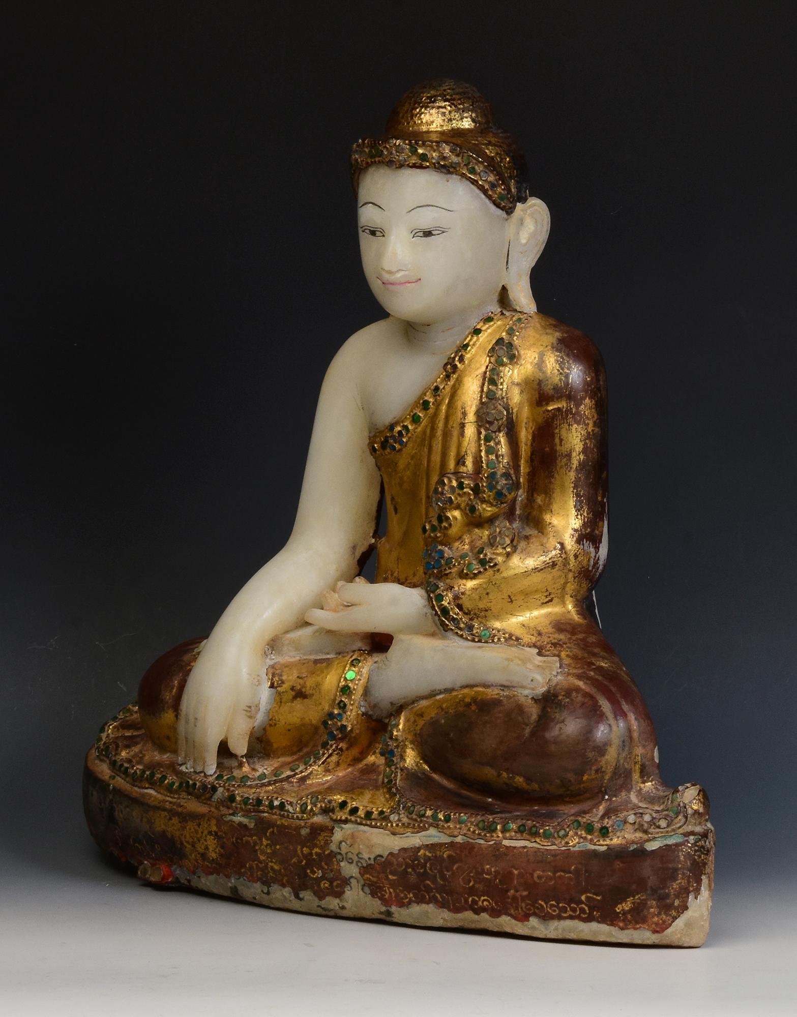 19th Century, Antique Burmese Alabaster Marble Buddha with Original Inlay Glass For Sale 5