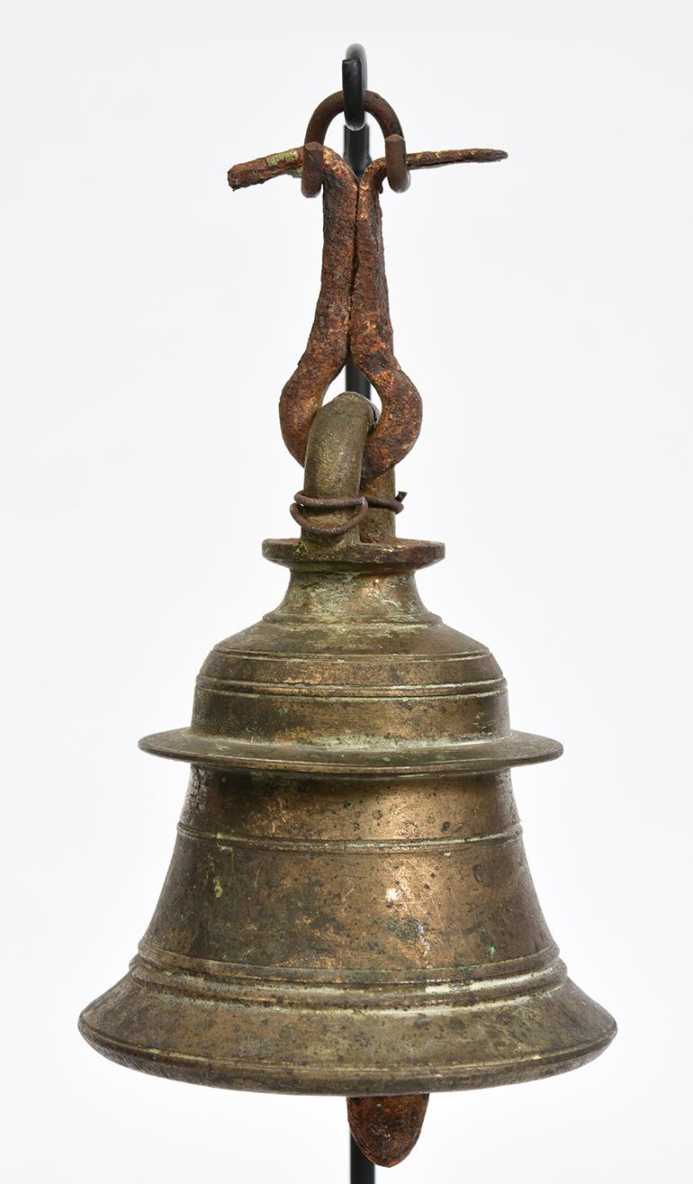 19th Century, Antique Burmese Bronze Bell with Stand For Sale 6