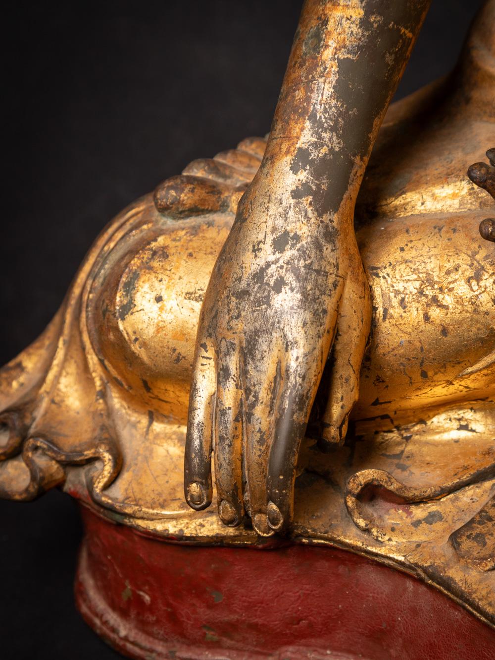 19th century Antique Burmese bronze Mandalay Buddha statue from Burma For Sale 11