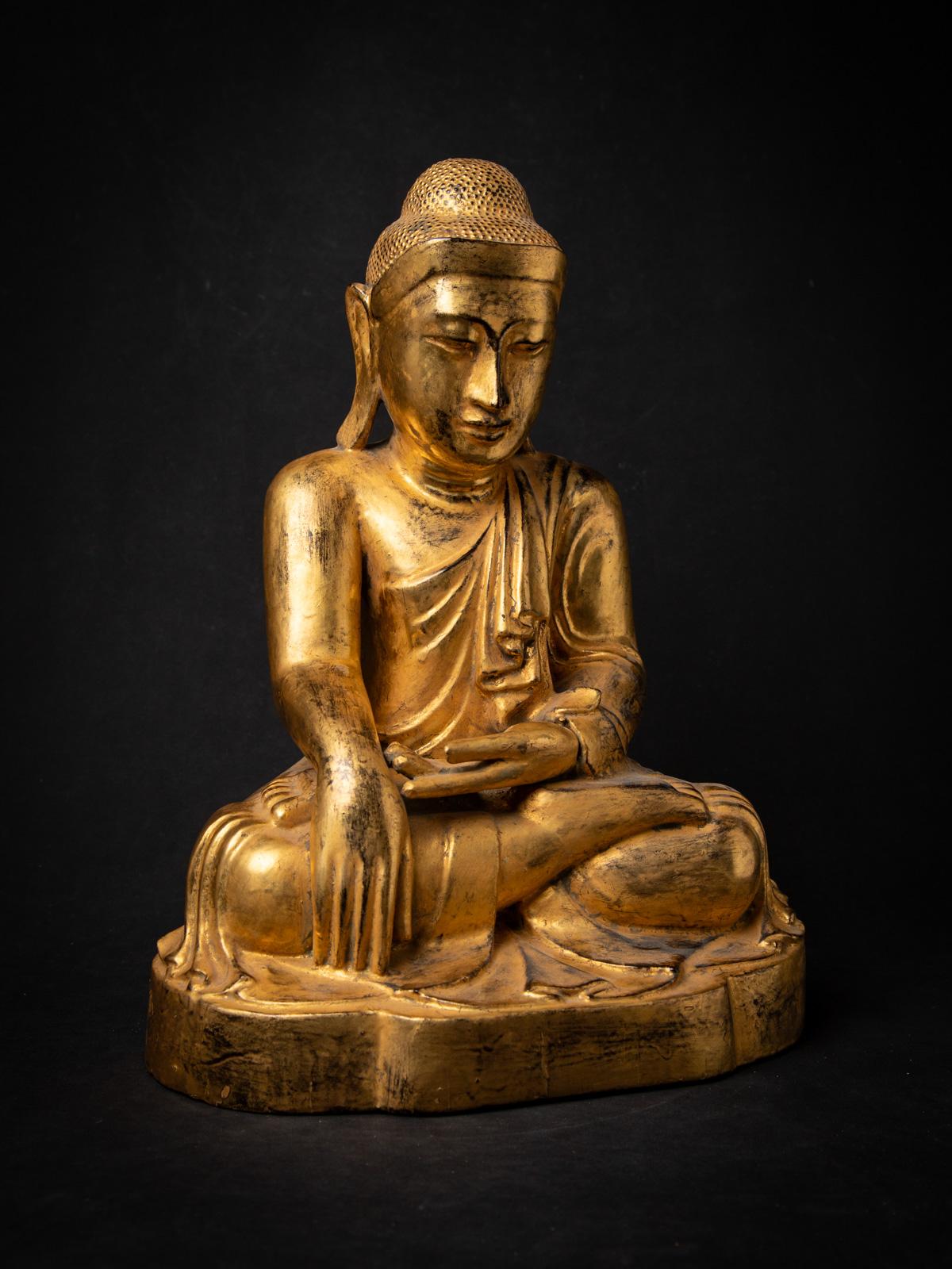 Antike burmesische Mandalay-Buddha-Statue aus Holz aus dem 19. Jahrhundert aus Burma im Angebot 13