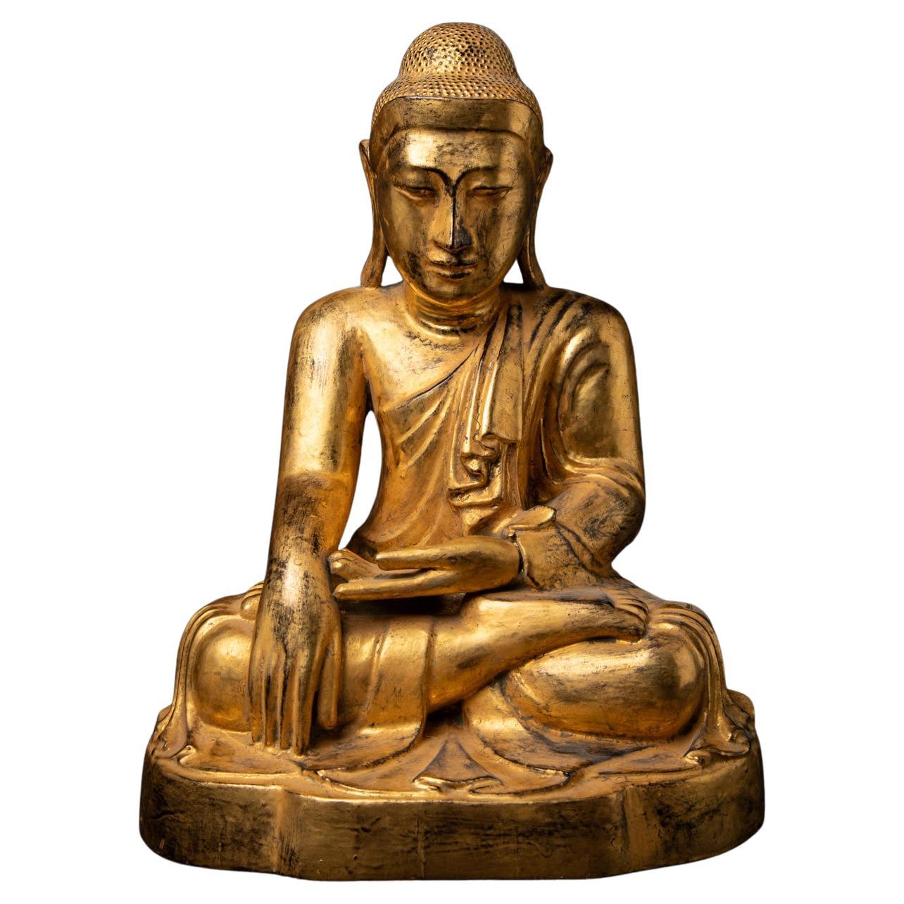 Antike burmesische Mandalay-Buddha-Statue aus Holz aus dem 19. Jahrhundert aus Burma im Angebot
