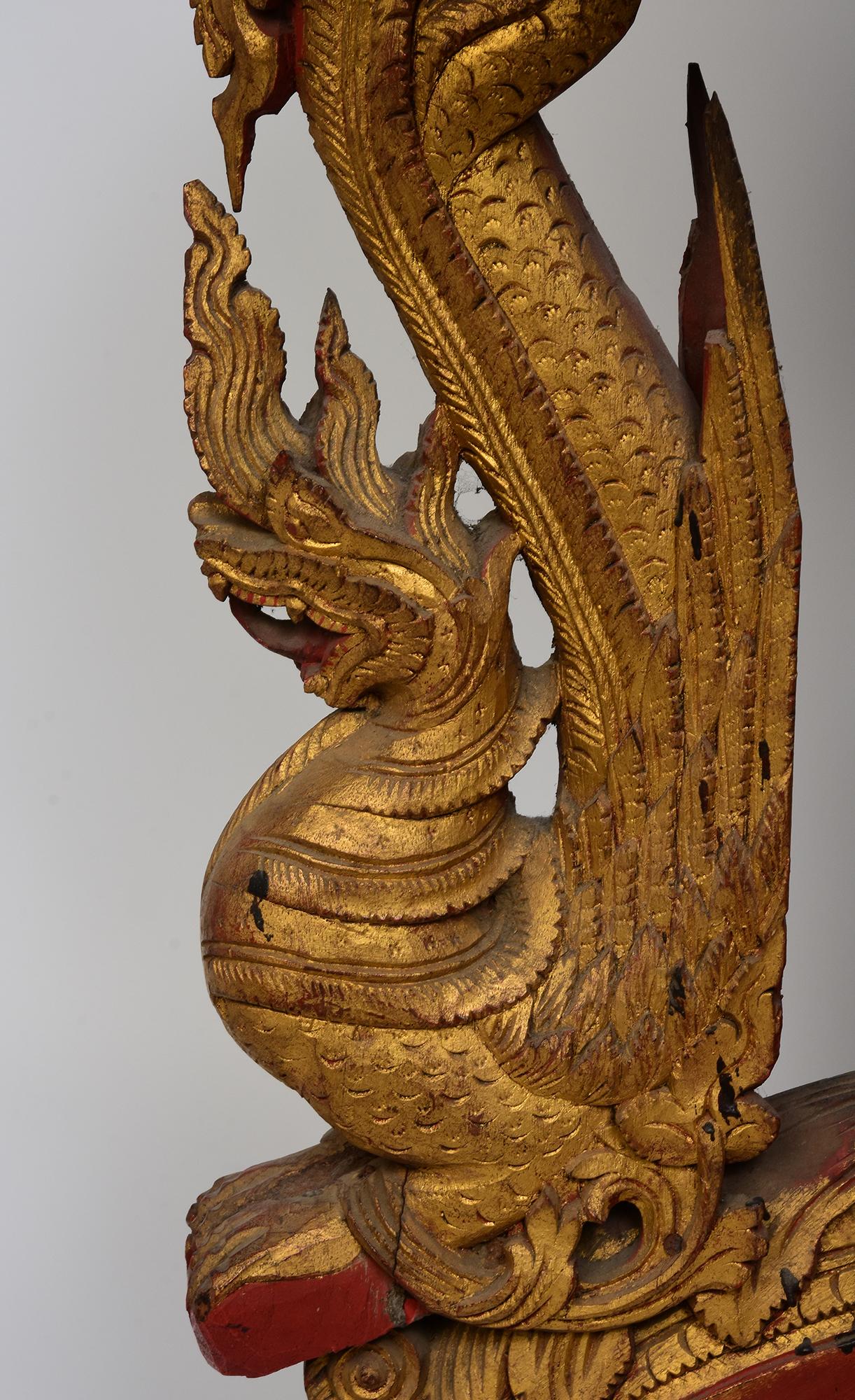 XIXe siècle, ancien support d'offrande Naga en bois birman en vente 2