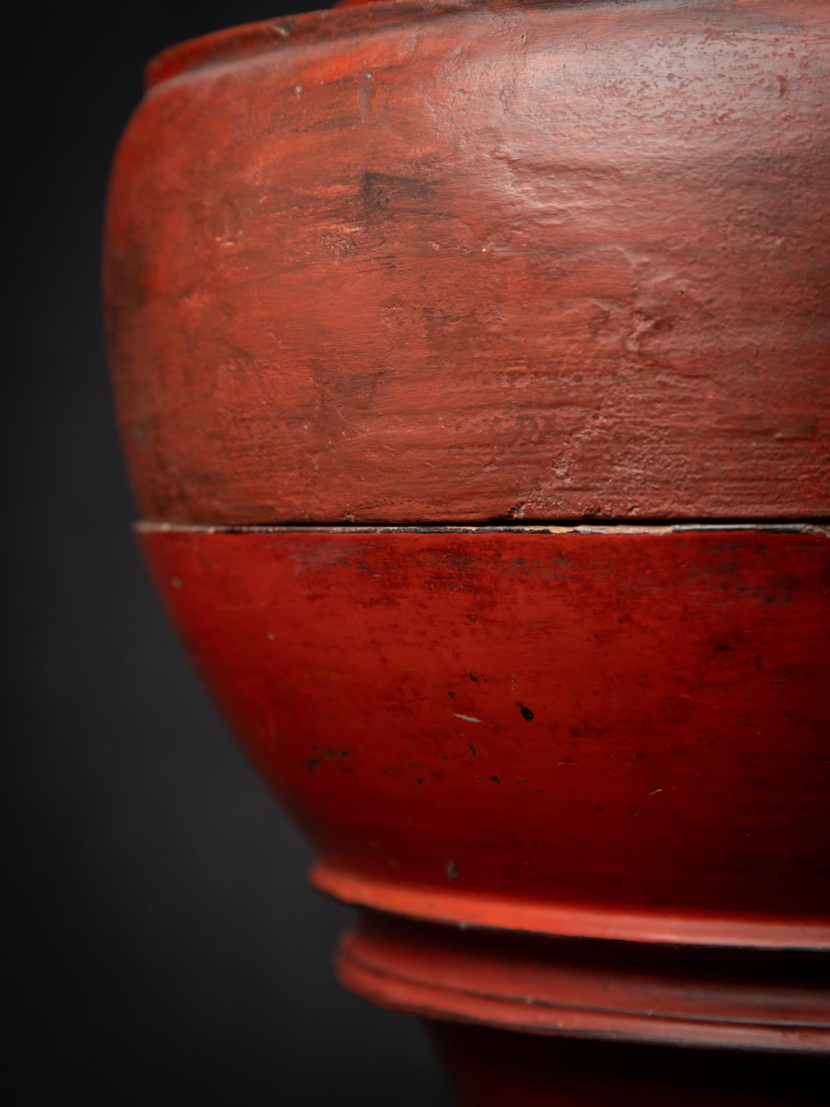 19th century Antique Burmese wooden offering vessel from Burma For Sale 8
