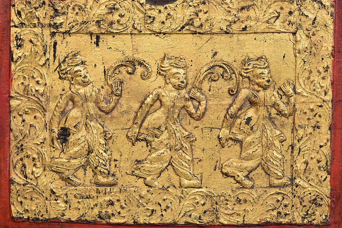 19th Century, Mandalay, Antique Burmese Wood Carving Panel For Sale 2