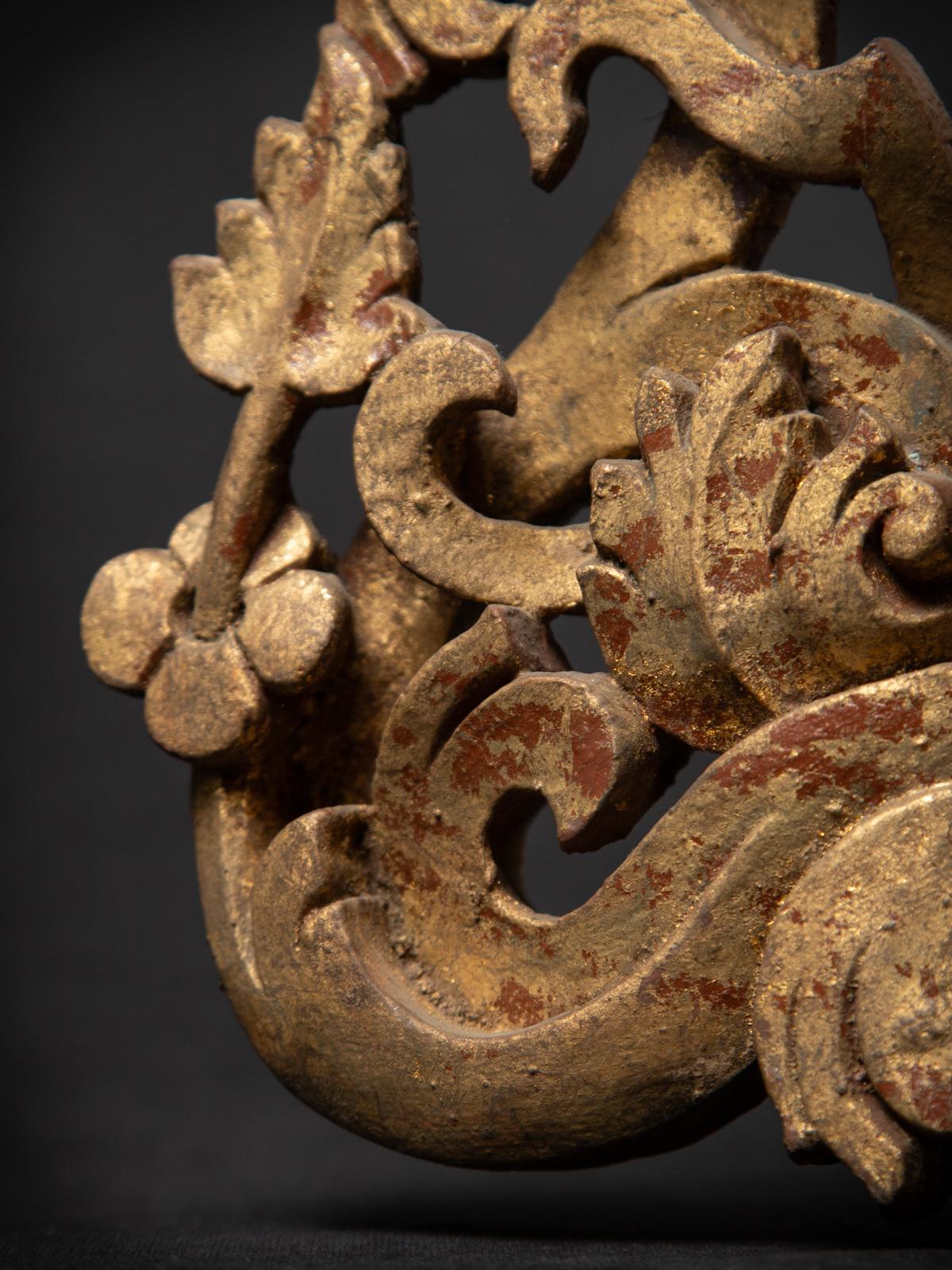 Antico pannello di legno del tempio birmano del XIX secolo in vendita 8