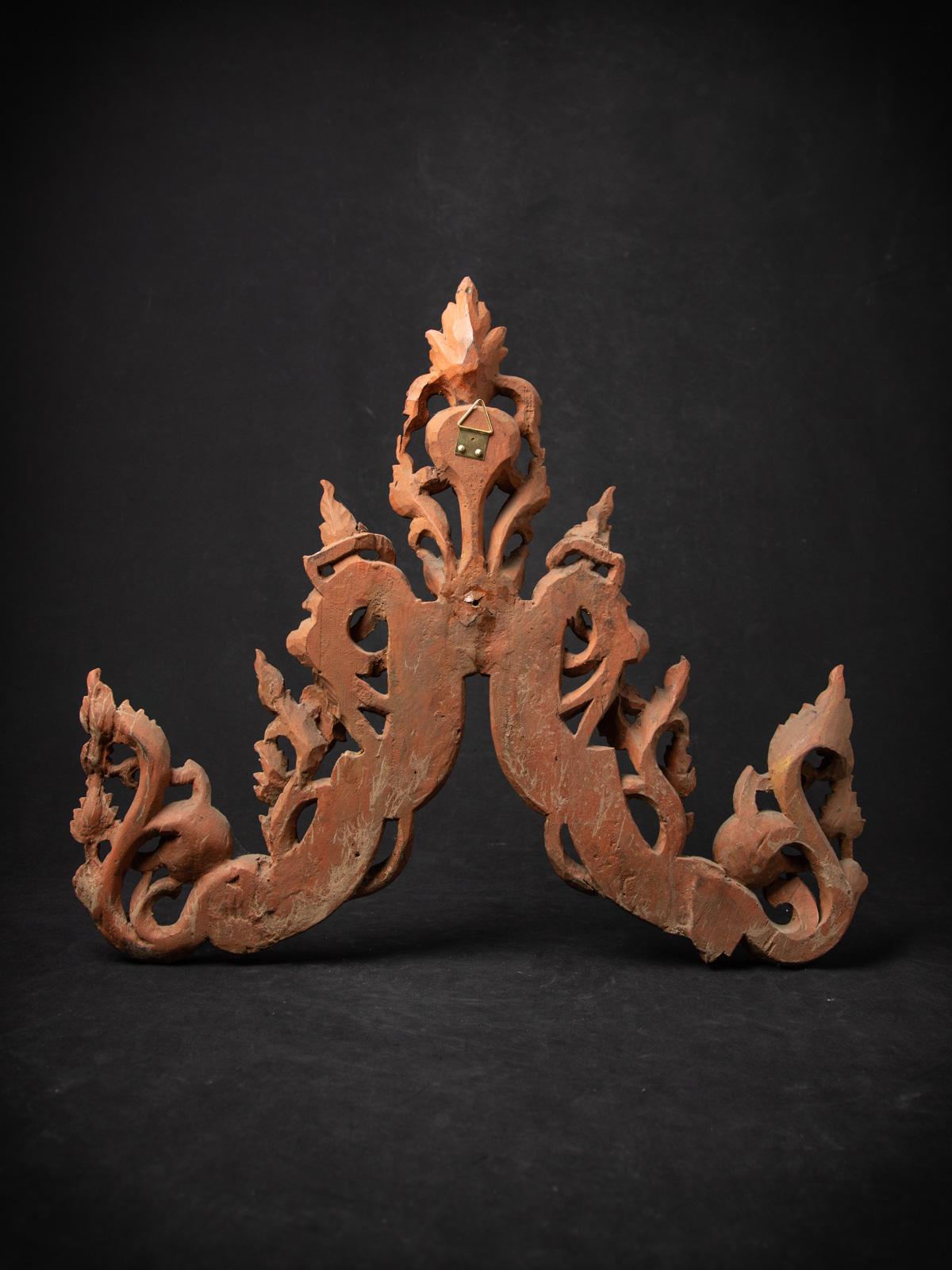 Antiguo panel de madera birmano del siglo XIX procedente de Birmania 9