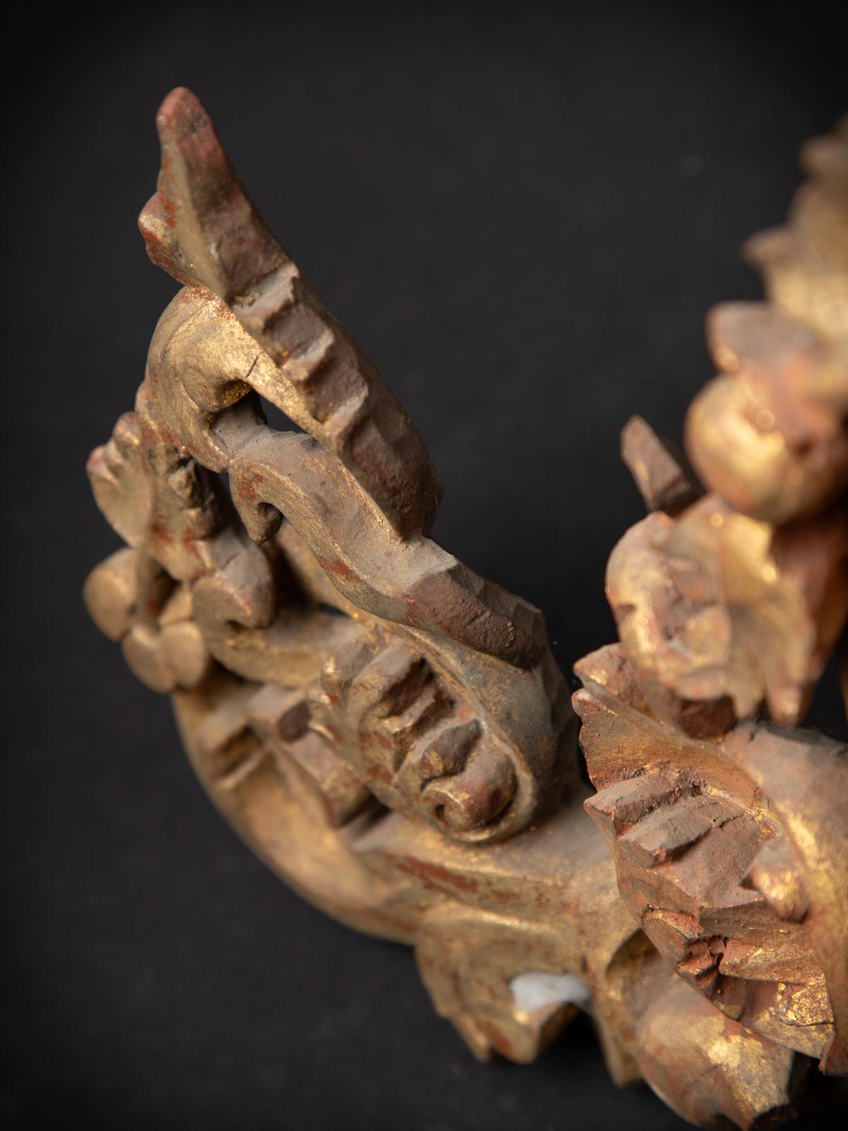 Antico pannello di legno del tempio birmano del XIX secolo in vendita 12