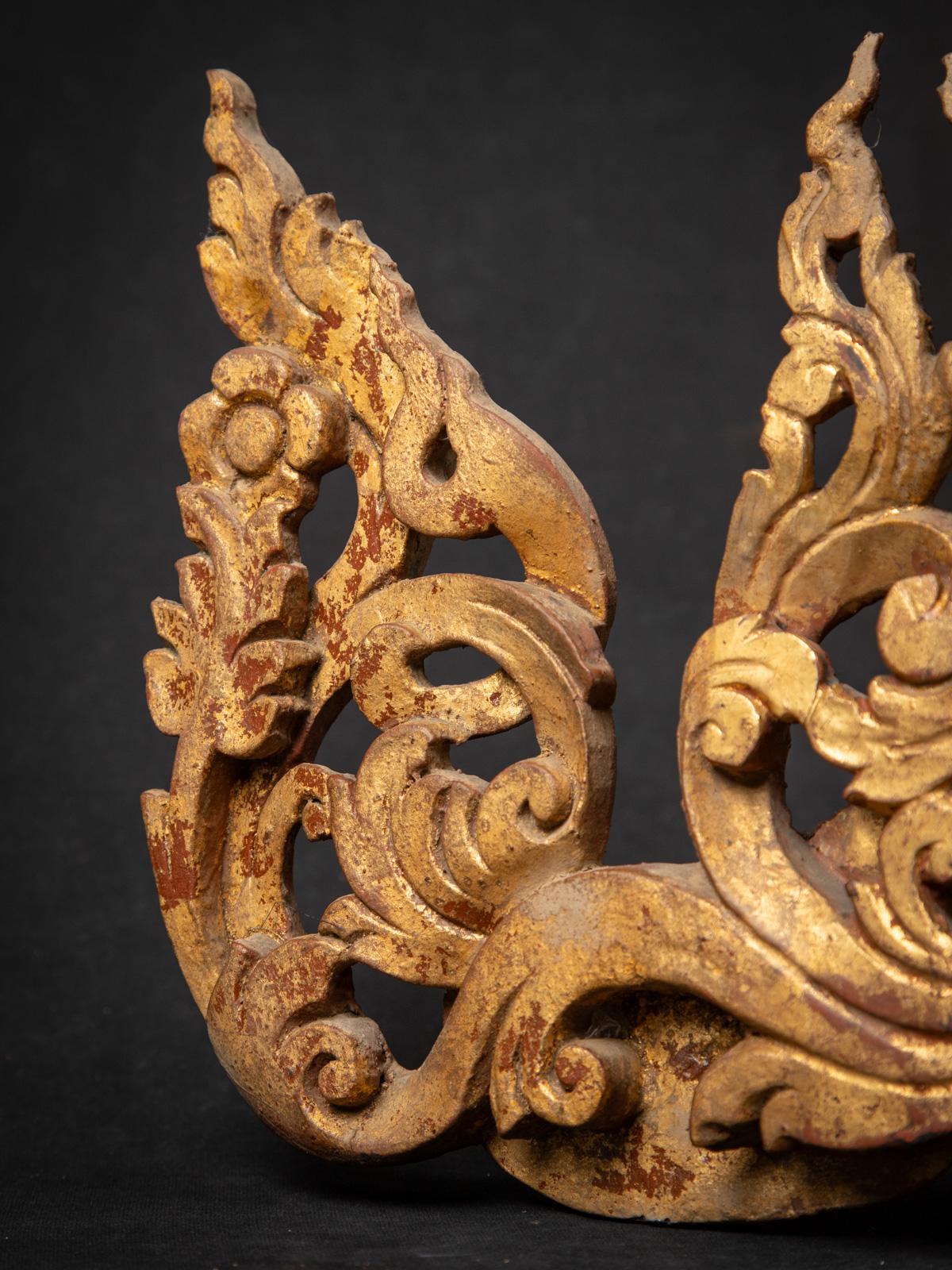 Panneau de temple birman ancien du 19ème siècle en bois de Birmanie en vente 2